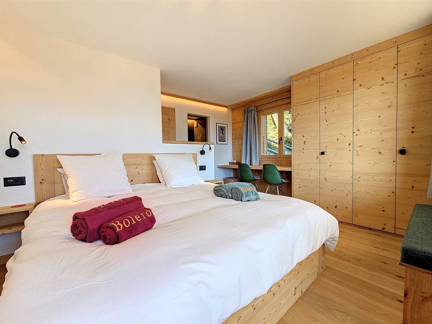 5 rooms furnished flat