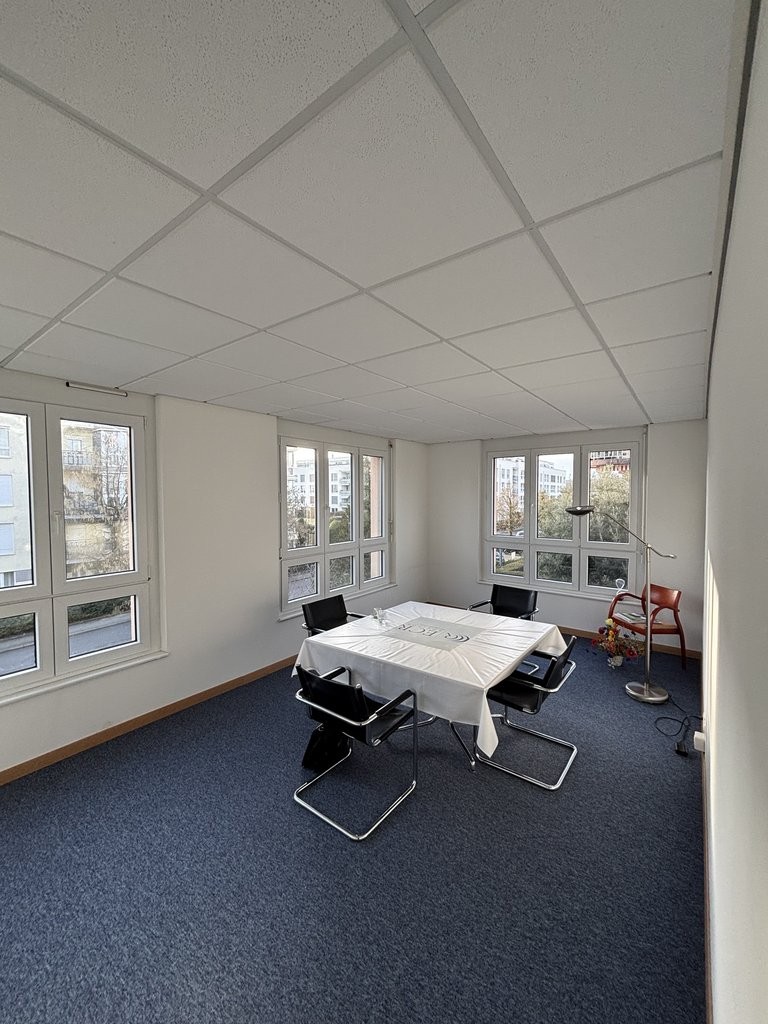 222m² Büro, Foto 6 von 9