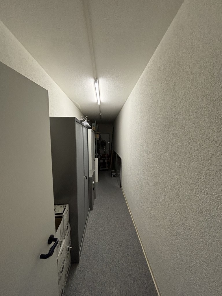 222m² Büro, Foto 7 von 9