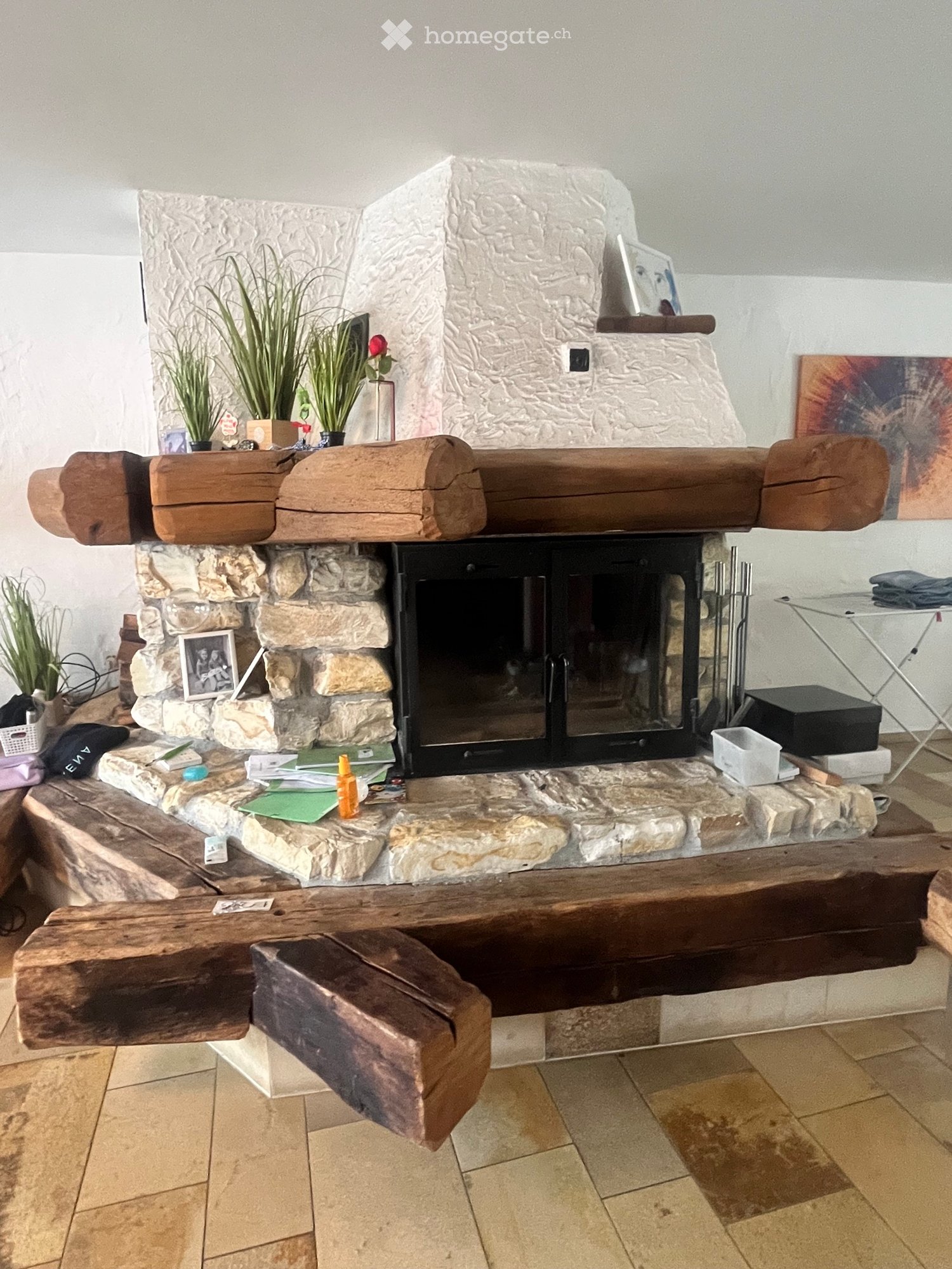 5 rooms apartment