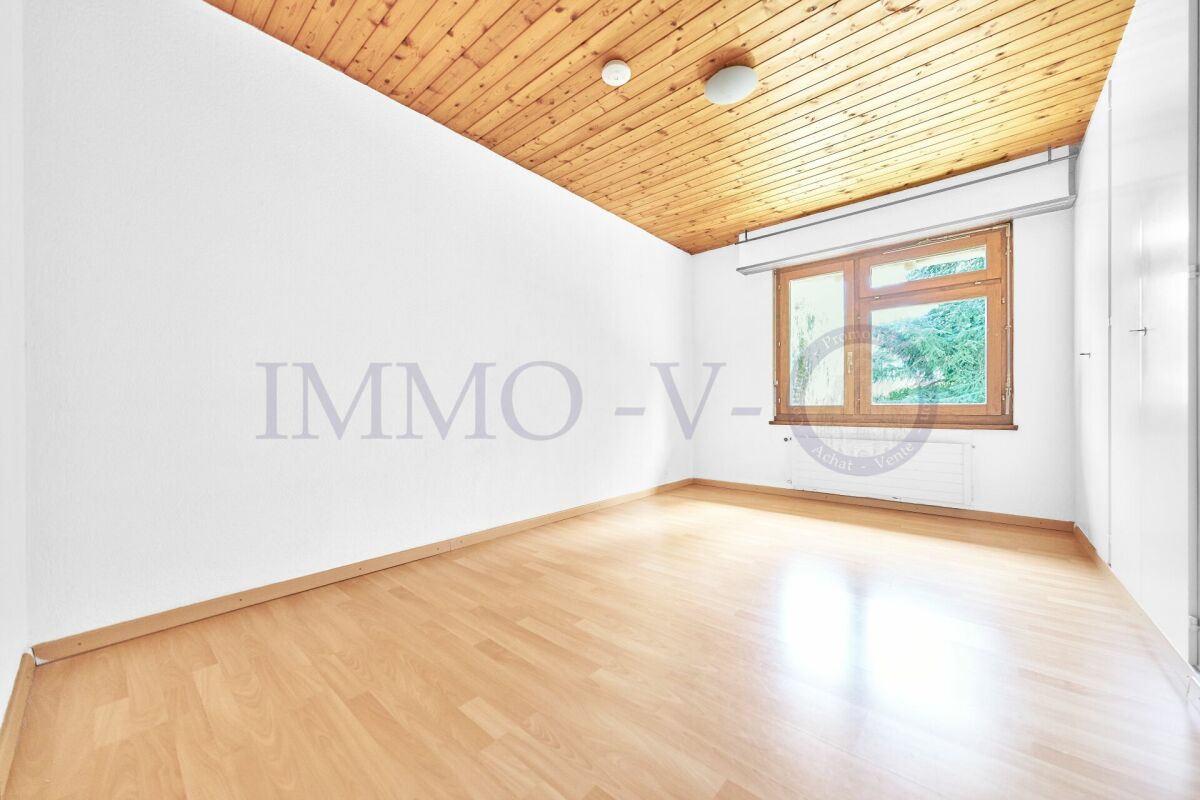 8 Zimmer Einfamilienhaus, Foto 10 von 10