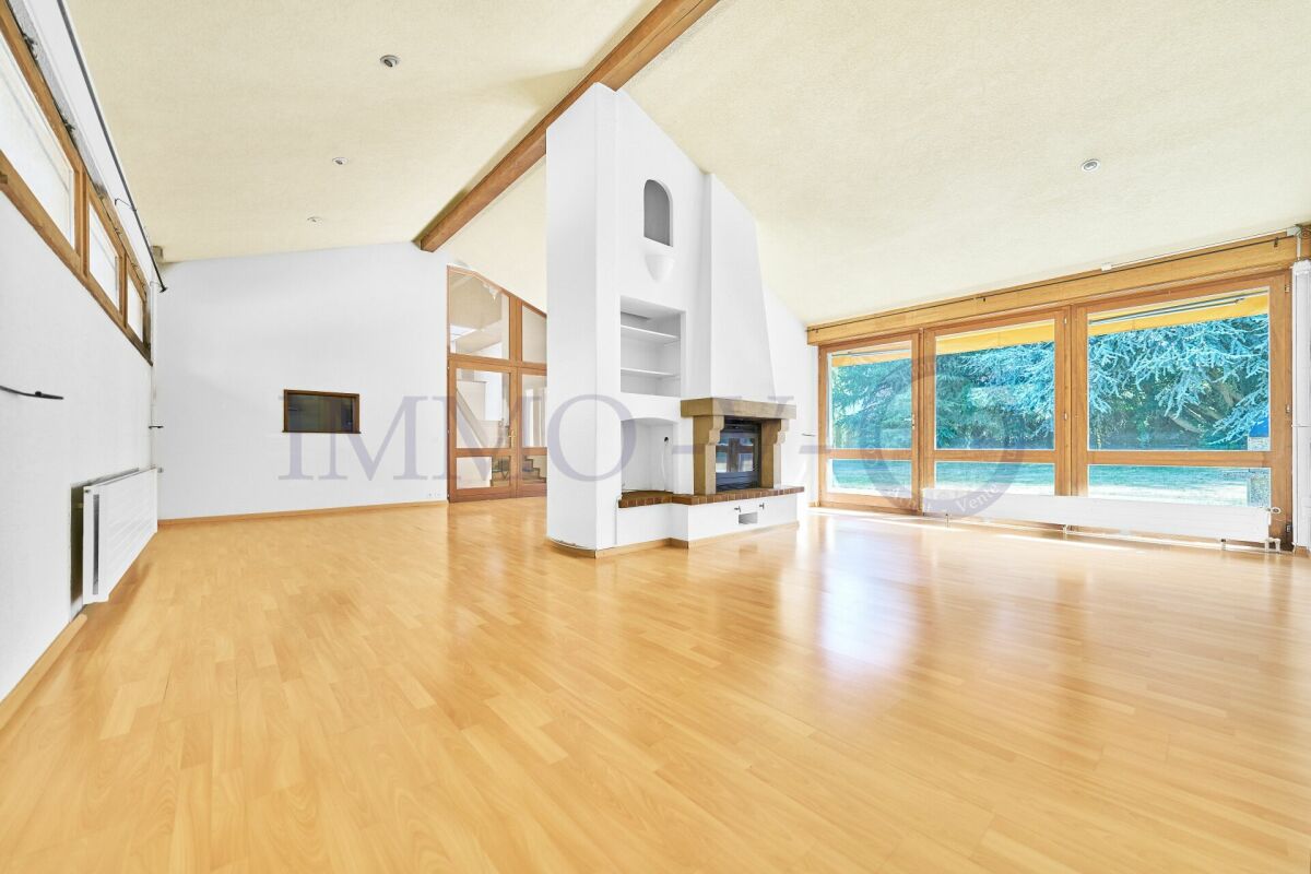 8 Zimmer Einfamilienhaus, Foto 3 von 10