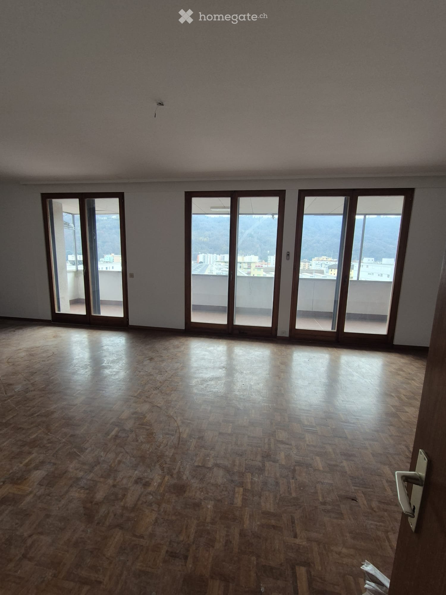 7-Zimmer-Wohnung