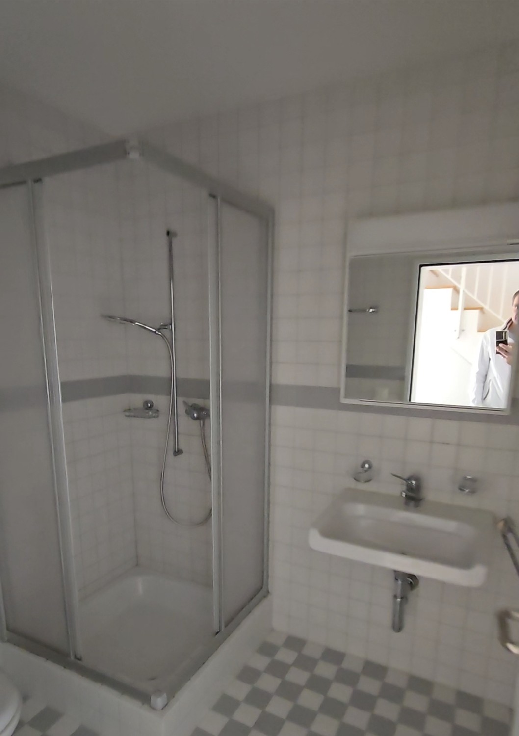 Chambre dans un appartement partagé