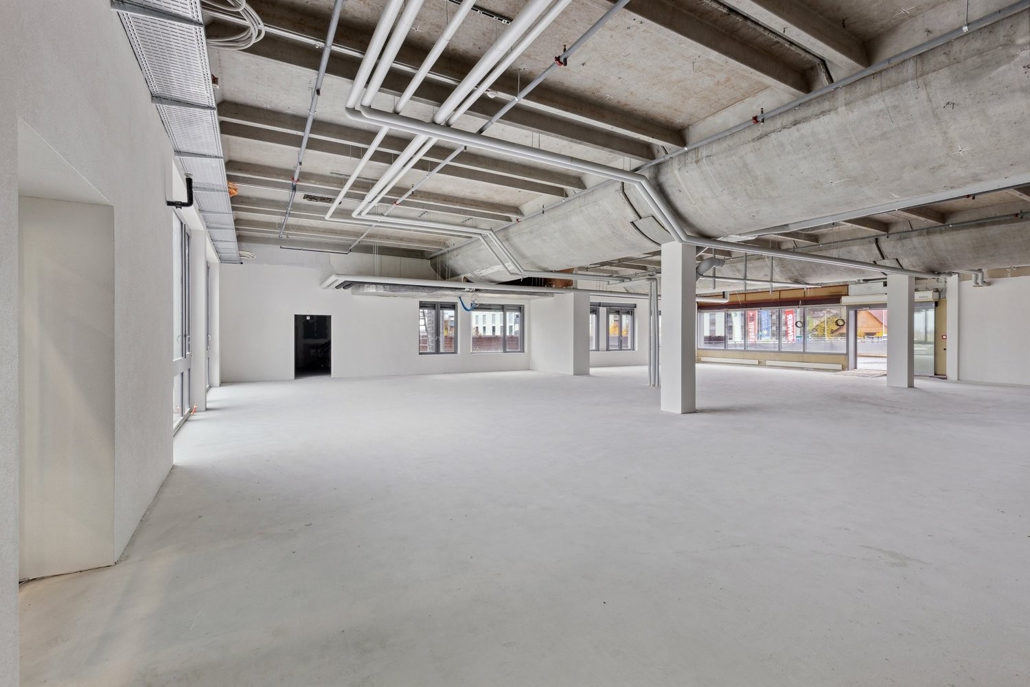 415m² office, Foto 9 von 10
