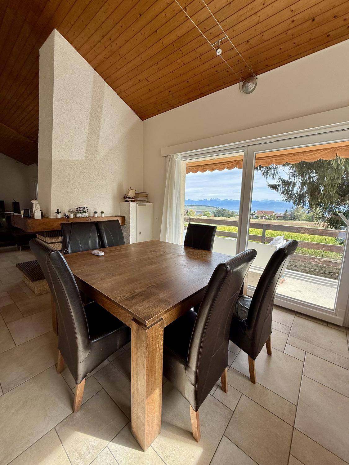 5-Zimmer-Einfamilienhaus
