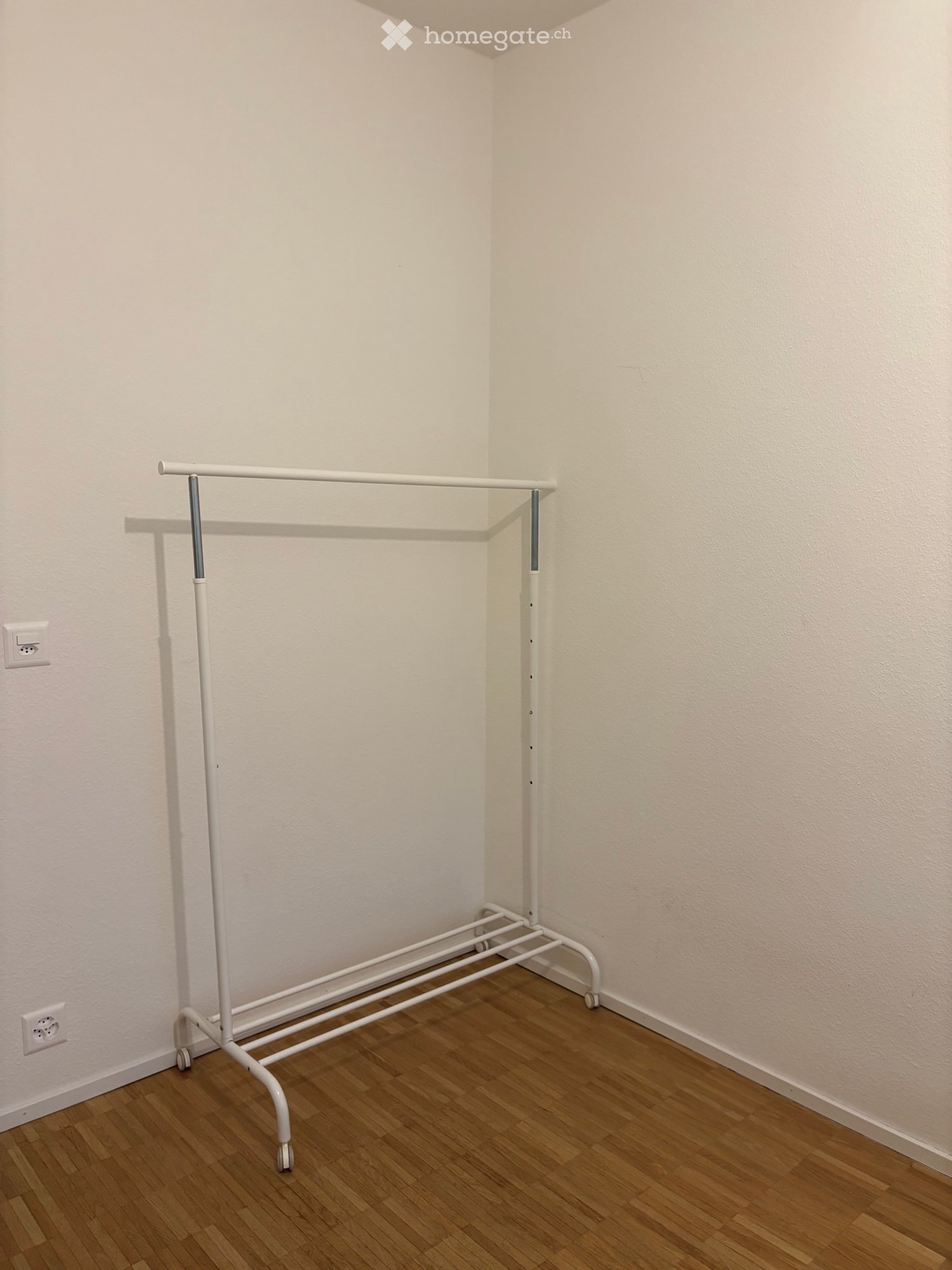 1 room single room