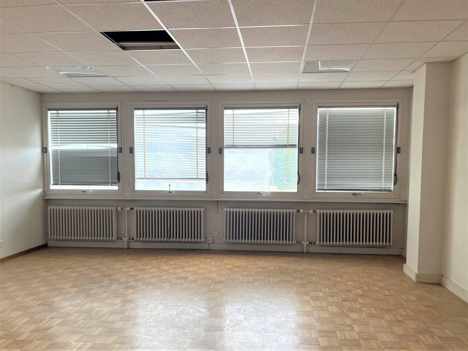 305m² Büro, Foto 5 von 7