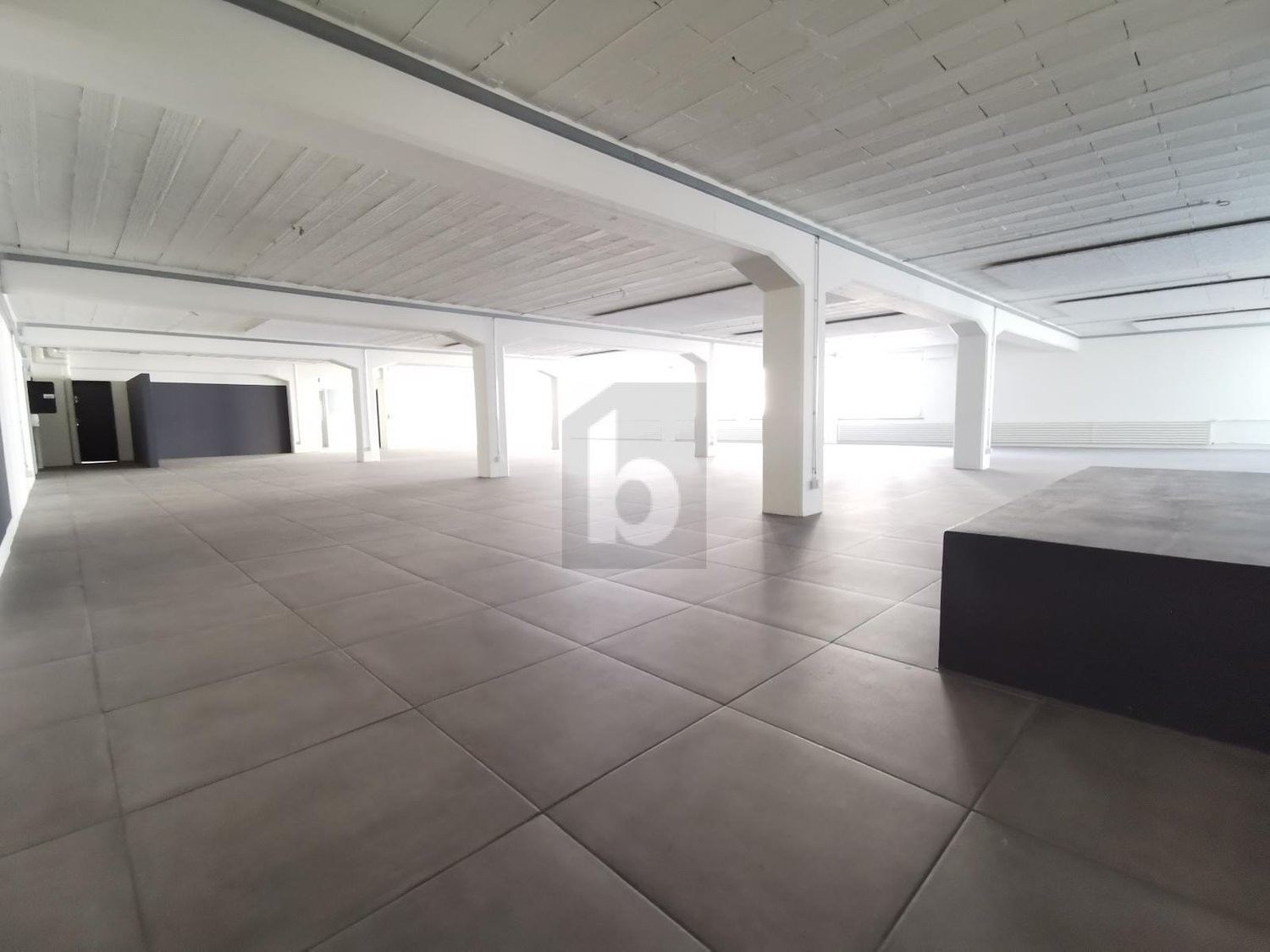 435m² industrial object, Foto 2 von 4