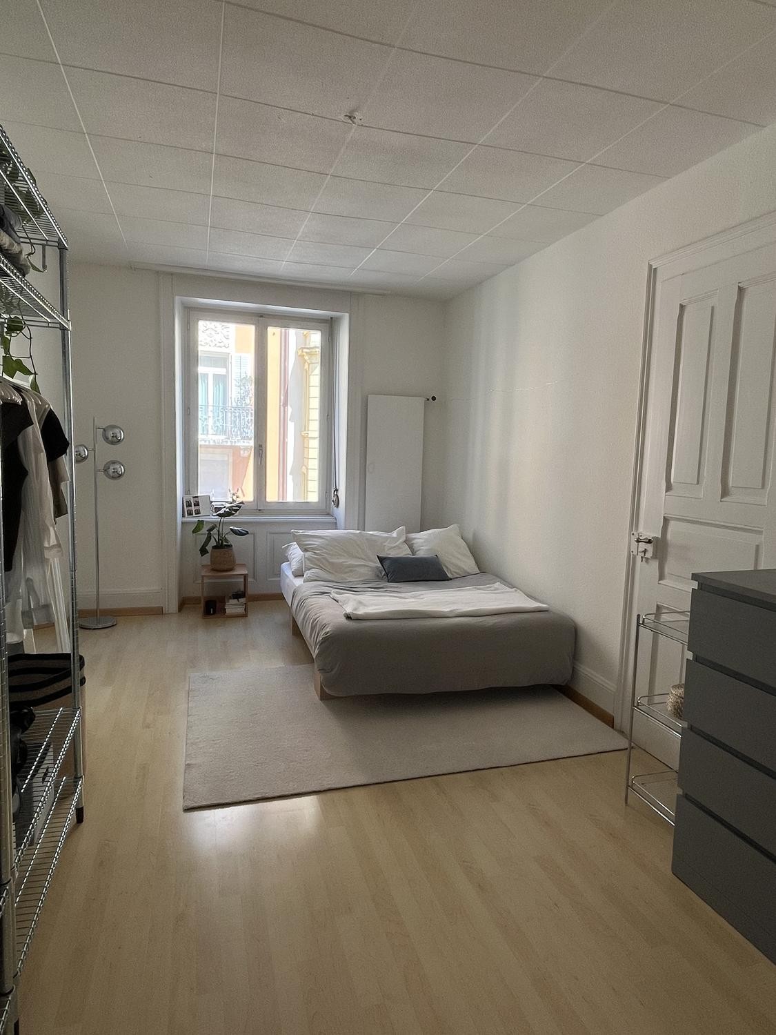 Room in a shared flat, Foto 1 von 5