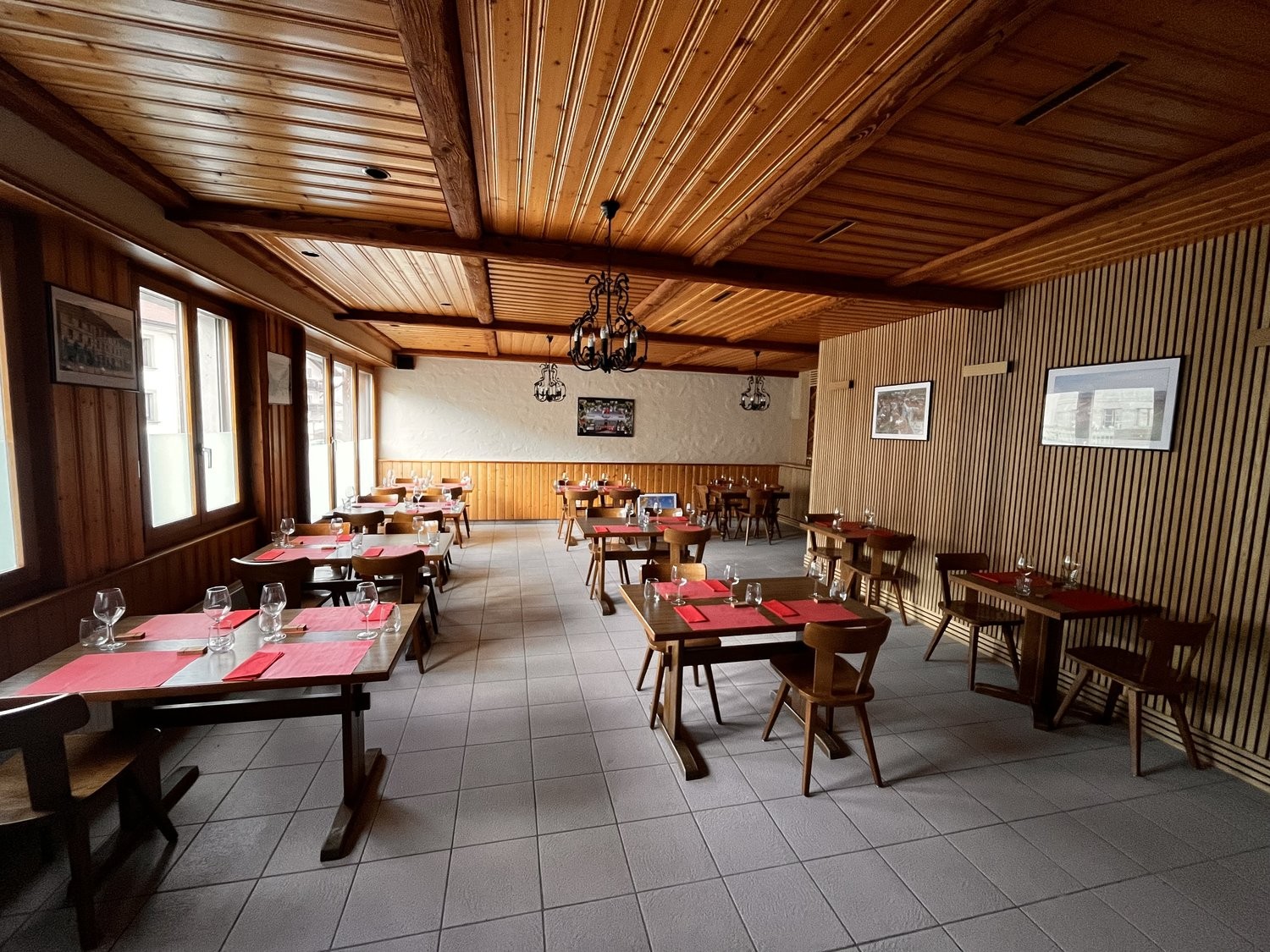 126m² shop, Foto 4 von 6