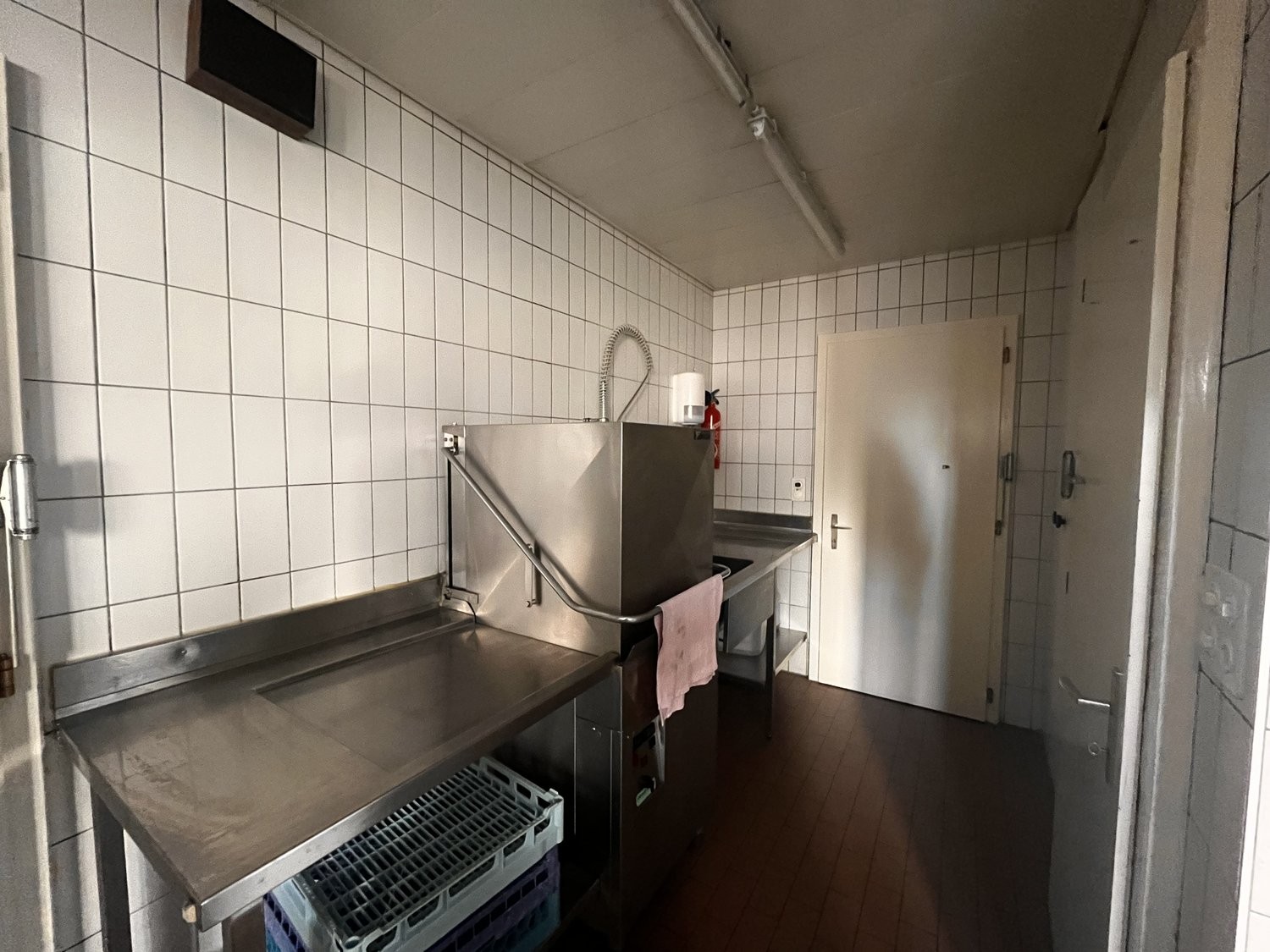 126m² shop, Foto 6 von 6