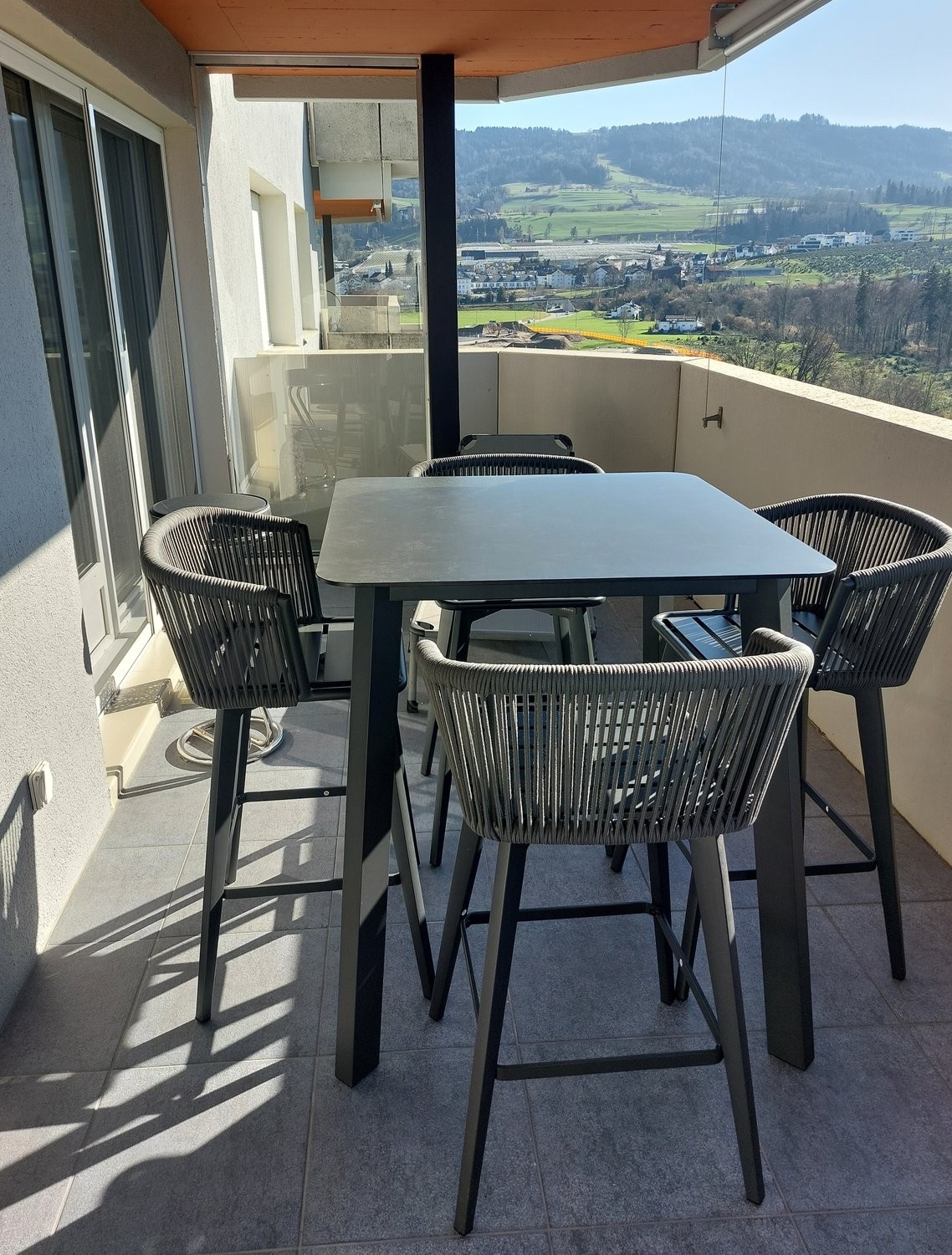 2 ½ rooms furnished flat