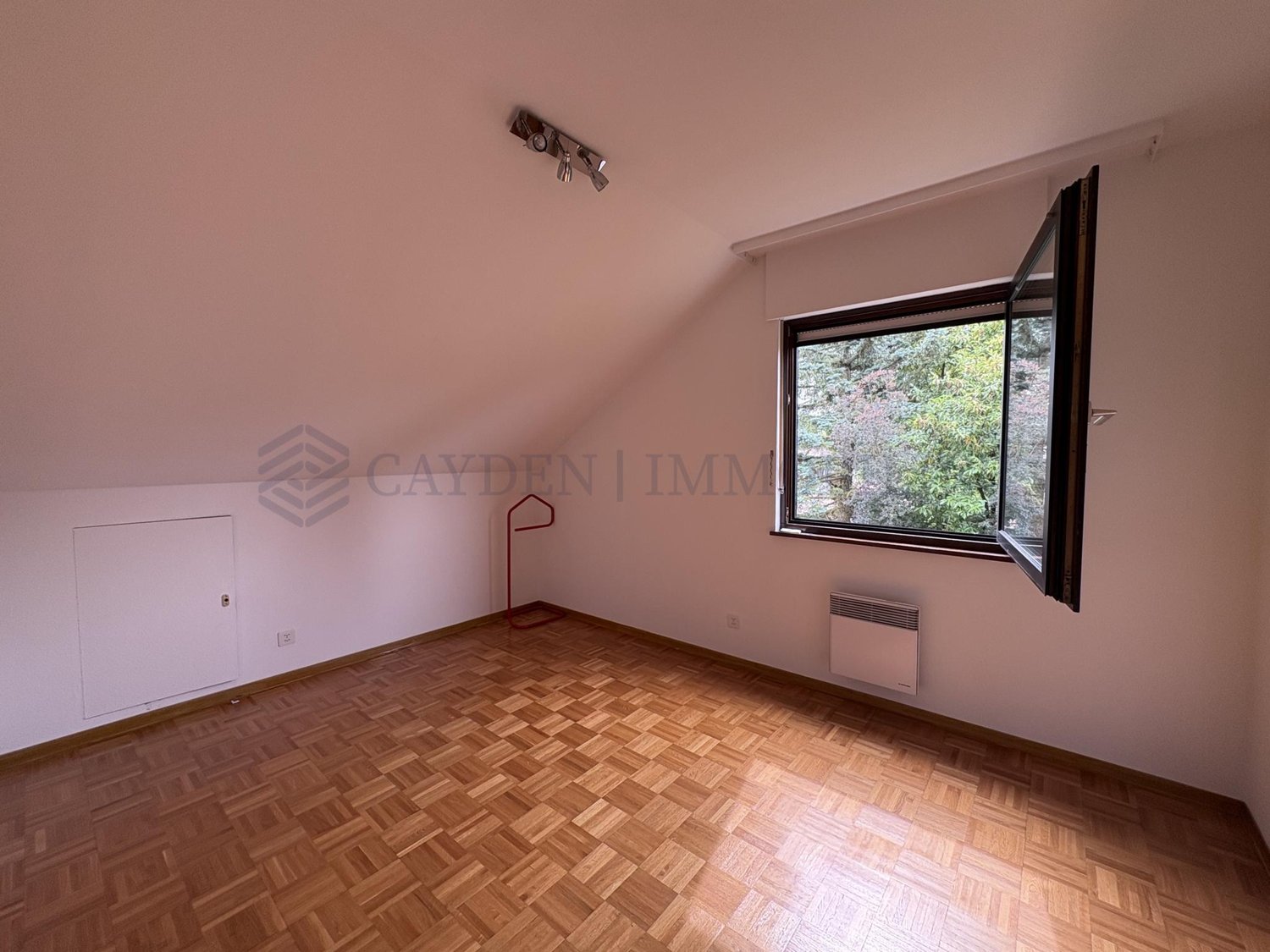 7-Zimmer-Einfamilienhaus, Foto 7 von 7