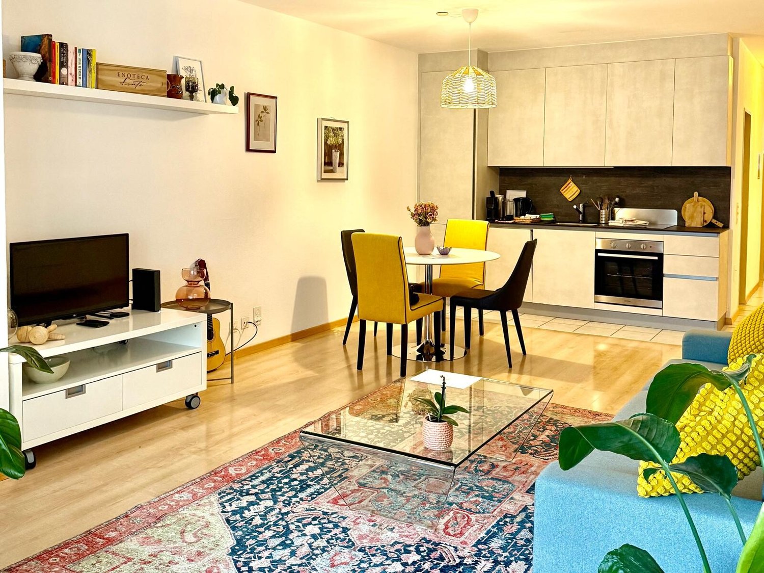 2 ½ Zimmer Wohnung, Foto 3 von 10