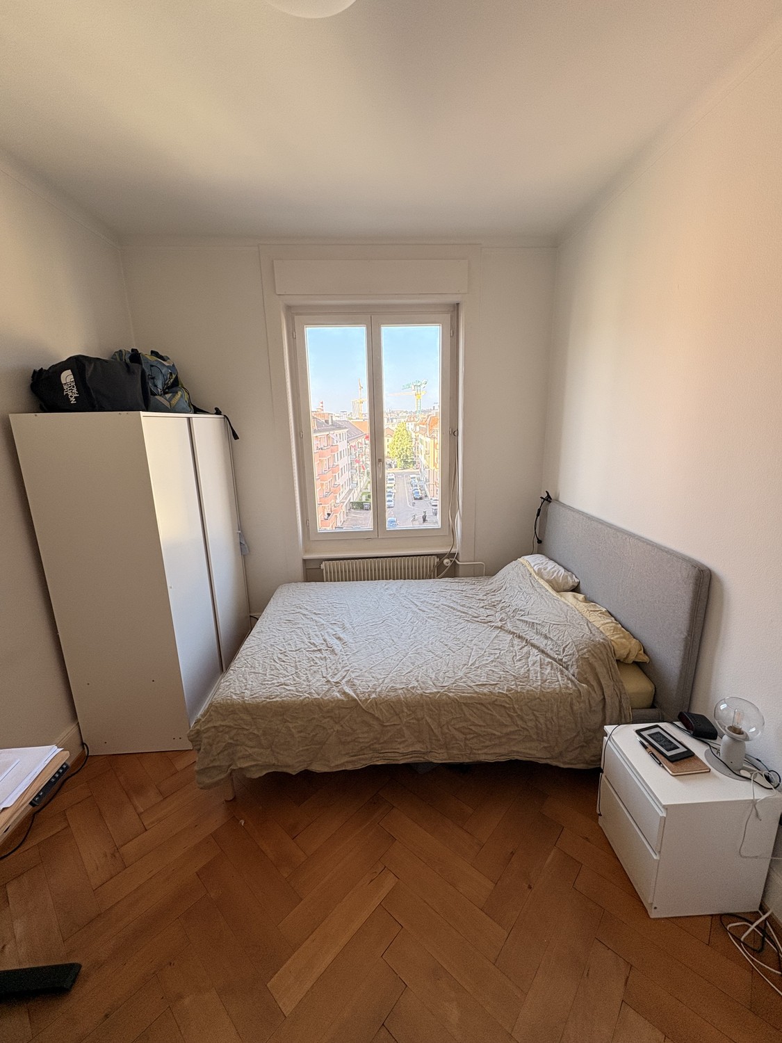 Zimmer in einer Wohngemeinschaft, Foto 1 von 3