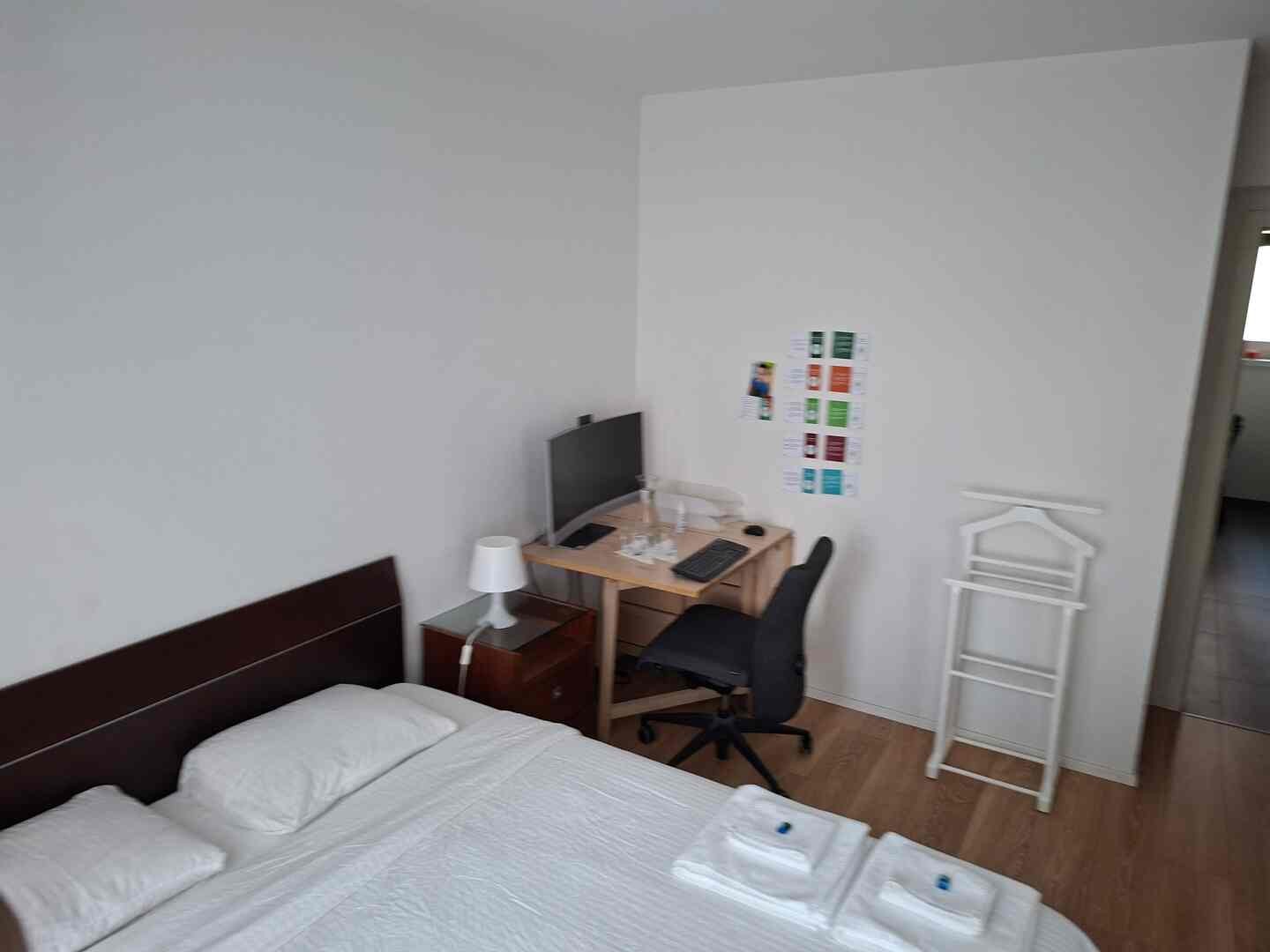 1 room apartment, Foto 1 von 10