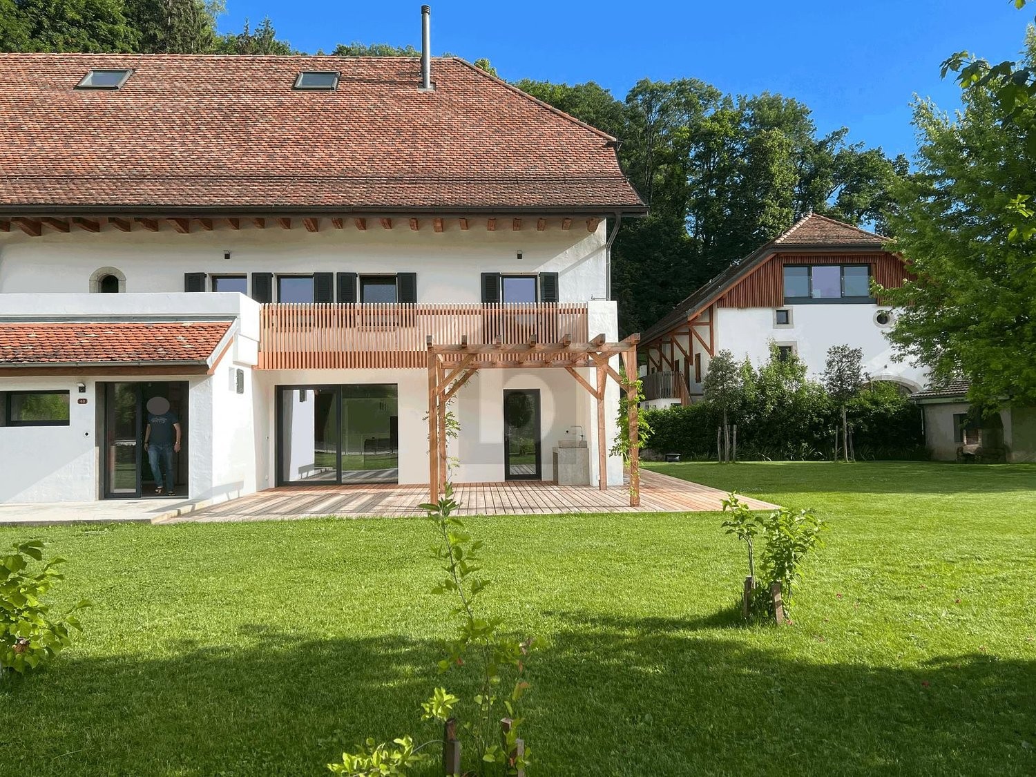 7 ½ Zimmer Einfamilienhaus, Foto 1 von 4