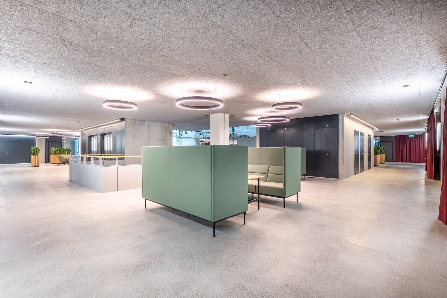 327m² office, Foto 4 von 10