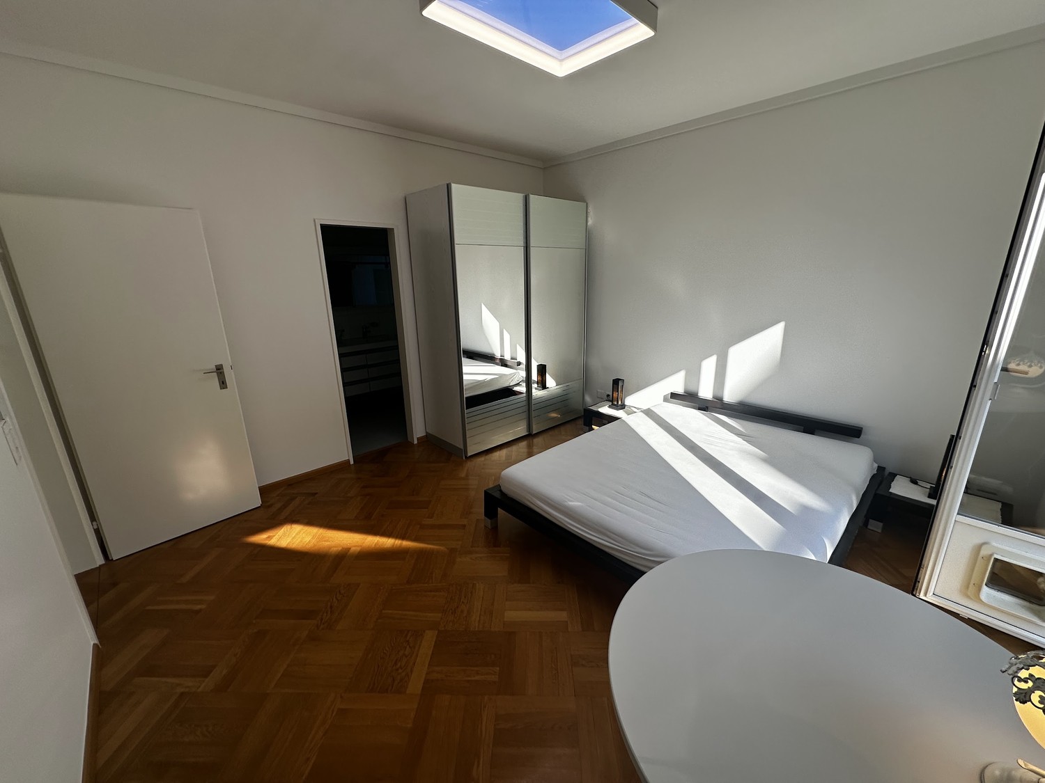 Zimmer in einer Wohngemeinschaft, Foto 2 von 4