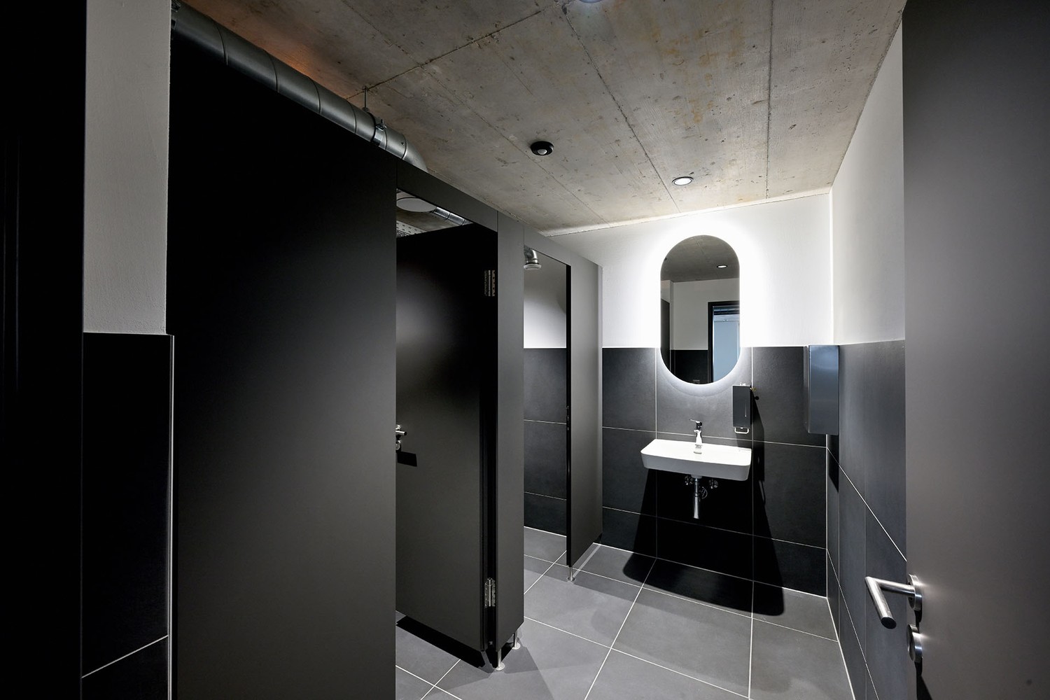 240m² bureau
