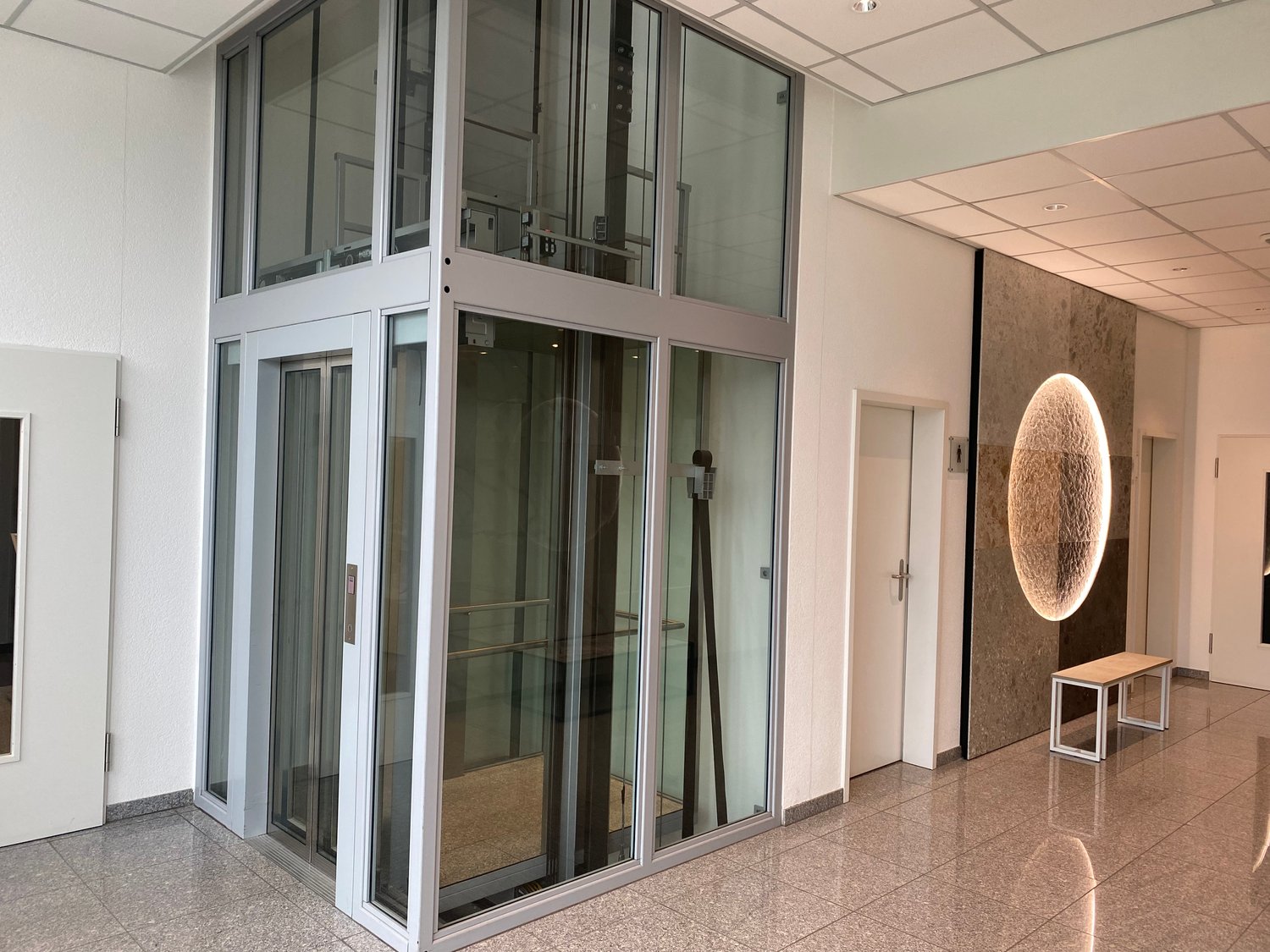 713m² commerciale