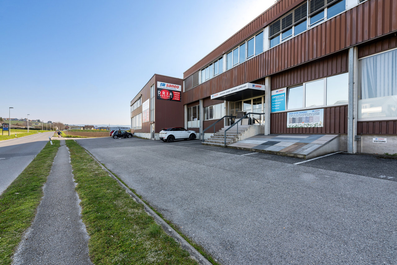 190m² Büro, Foto 1 von 5