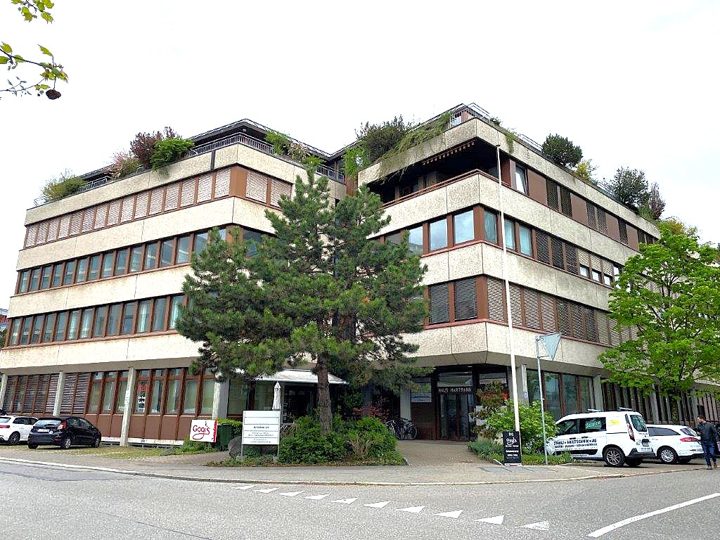 Open slot, Foto 1 von 8