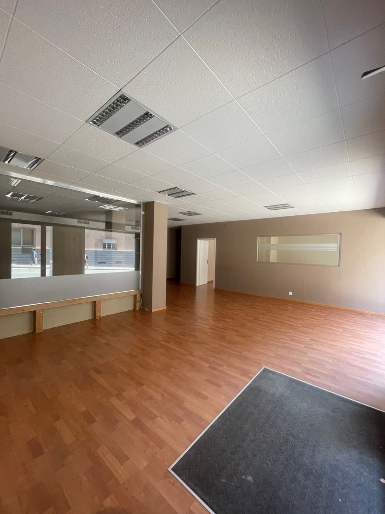 135m² shop, Foto 6 von 6