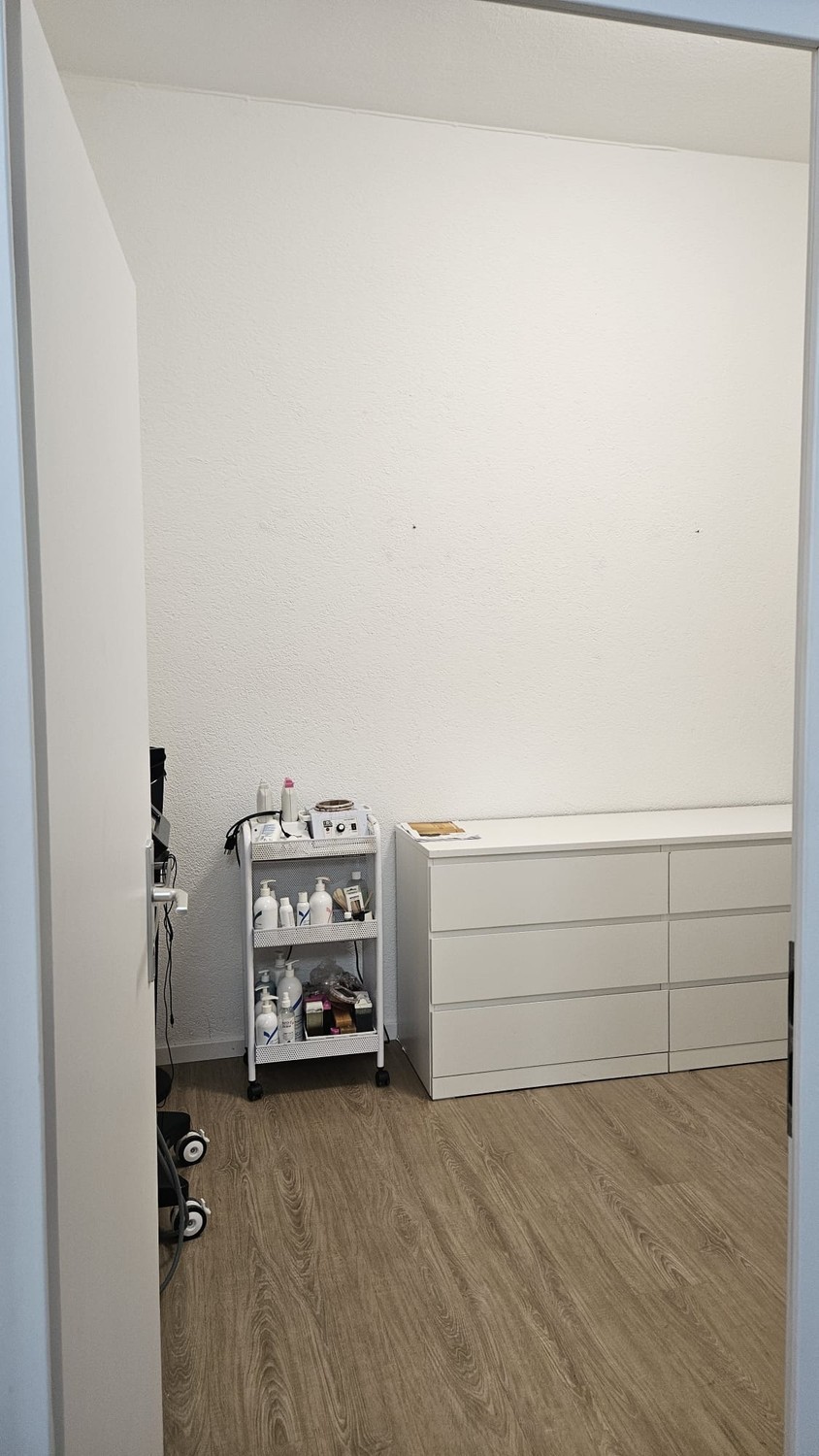 7-7m² commercial, Foto 1 von 8