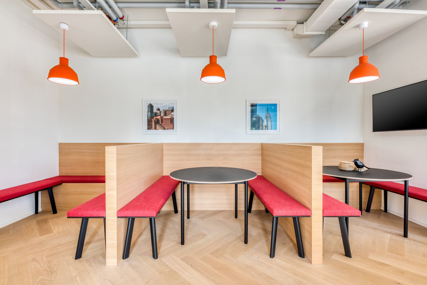 75m² office