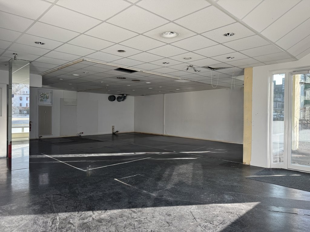 Commerce de 107m²