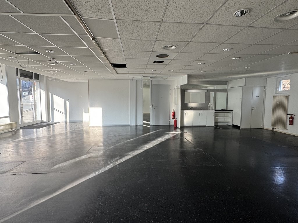 Commerce de 107m²