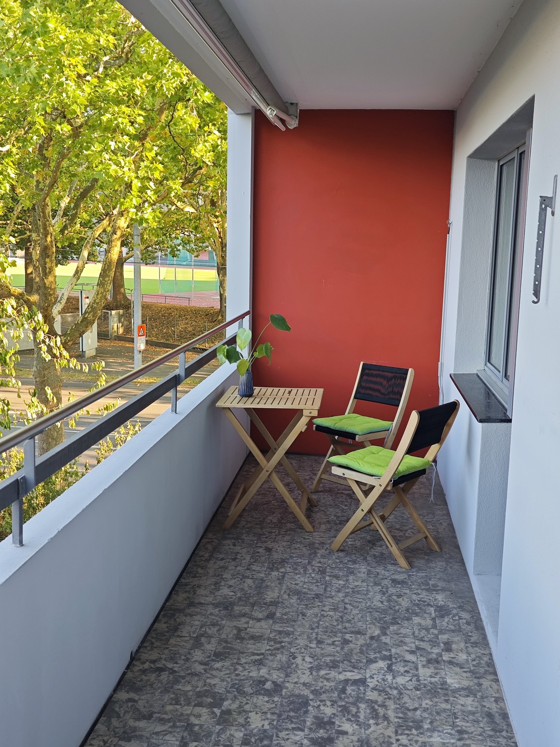 Appartement de 3 ½ pièces","description":"Appartement disponible pour 1 an (oct. 2026 - sept. 2027) (une entrée anticipée en septembre peut être discutée). L'appartement est idéalement situé entre la gare de Wankdorf et le Wankdorf Center. L'appartement est meublé. Les coûts incluent : le loyer, les