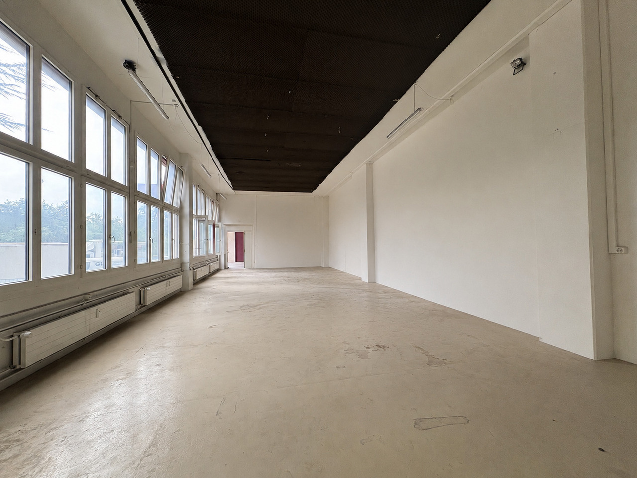 154m² commerciale