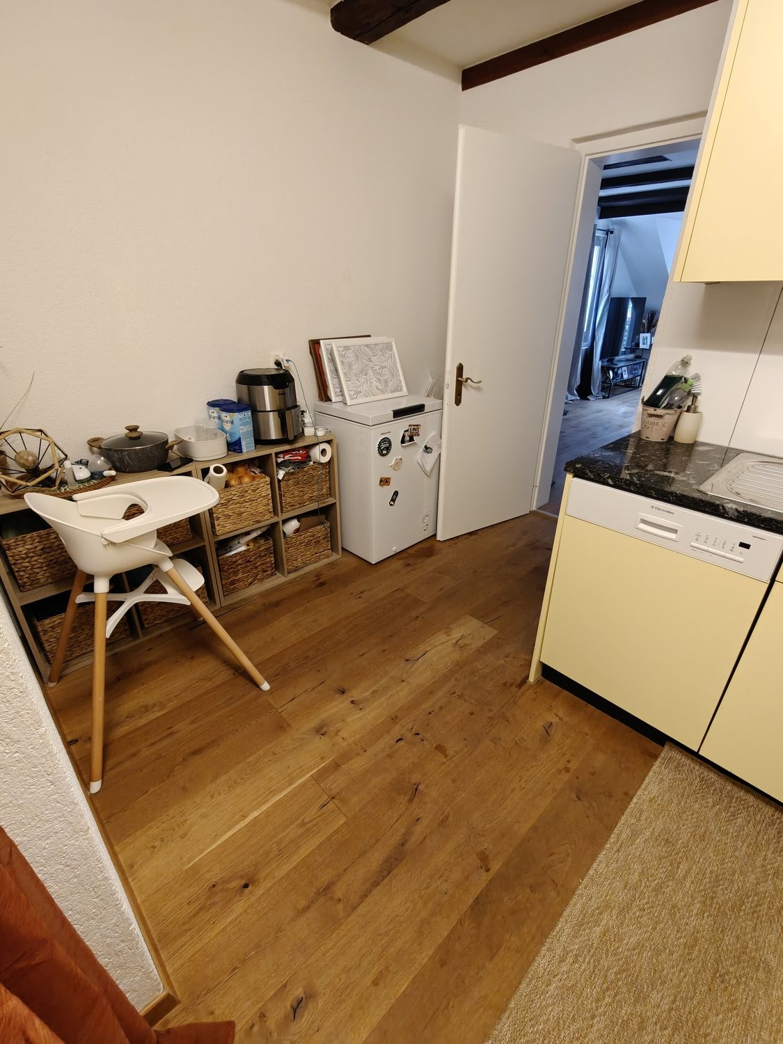 2 ½ rooms furnished flat
