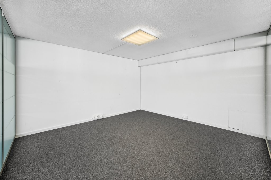 255m² office, Foto 9 von 10