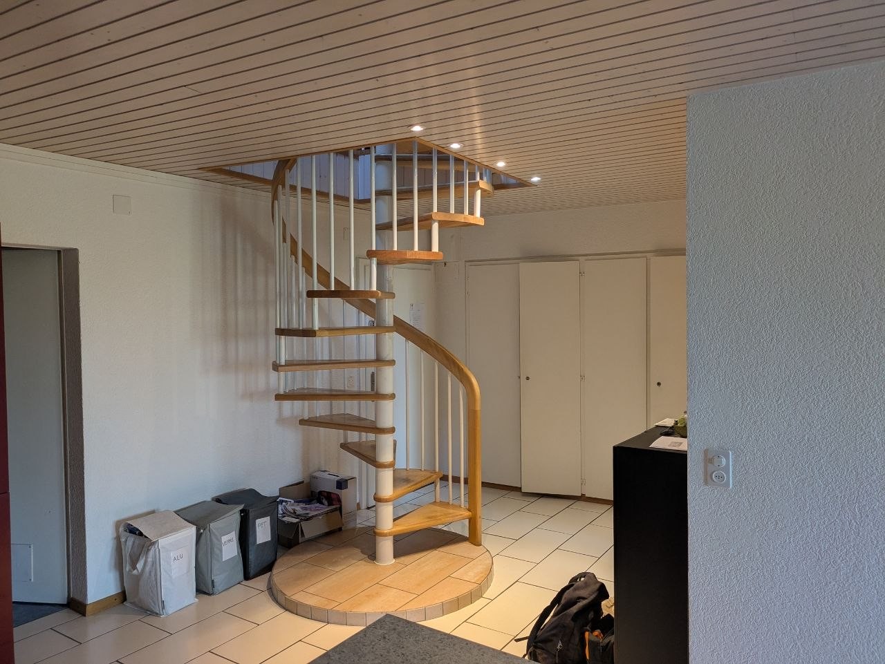 6 rooms apartment