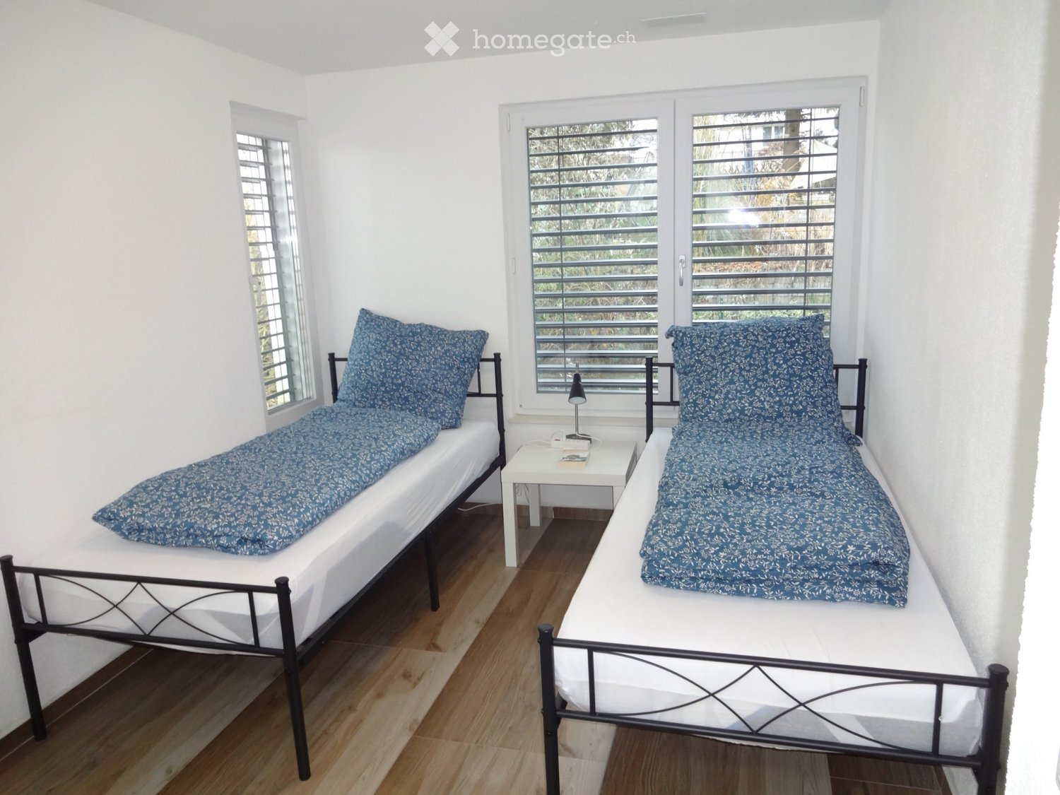 1 room single room