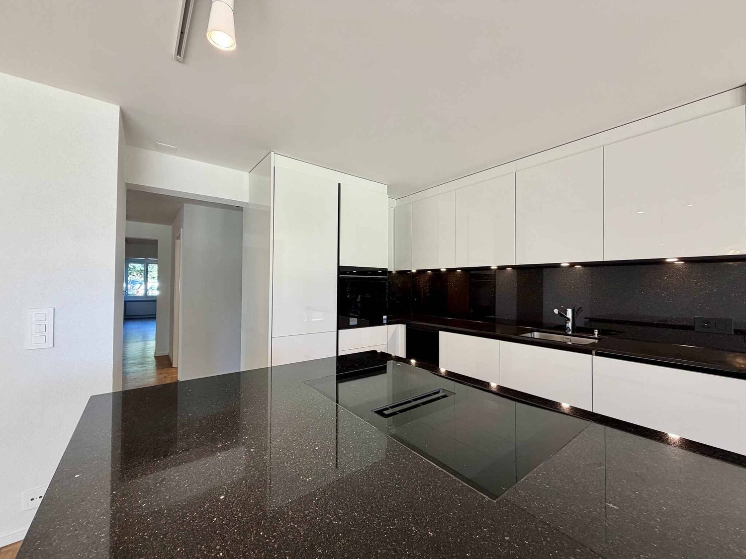 5 ½ Zimmer Wohnung, Foto 5 von 10