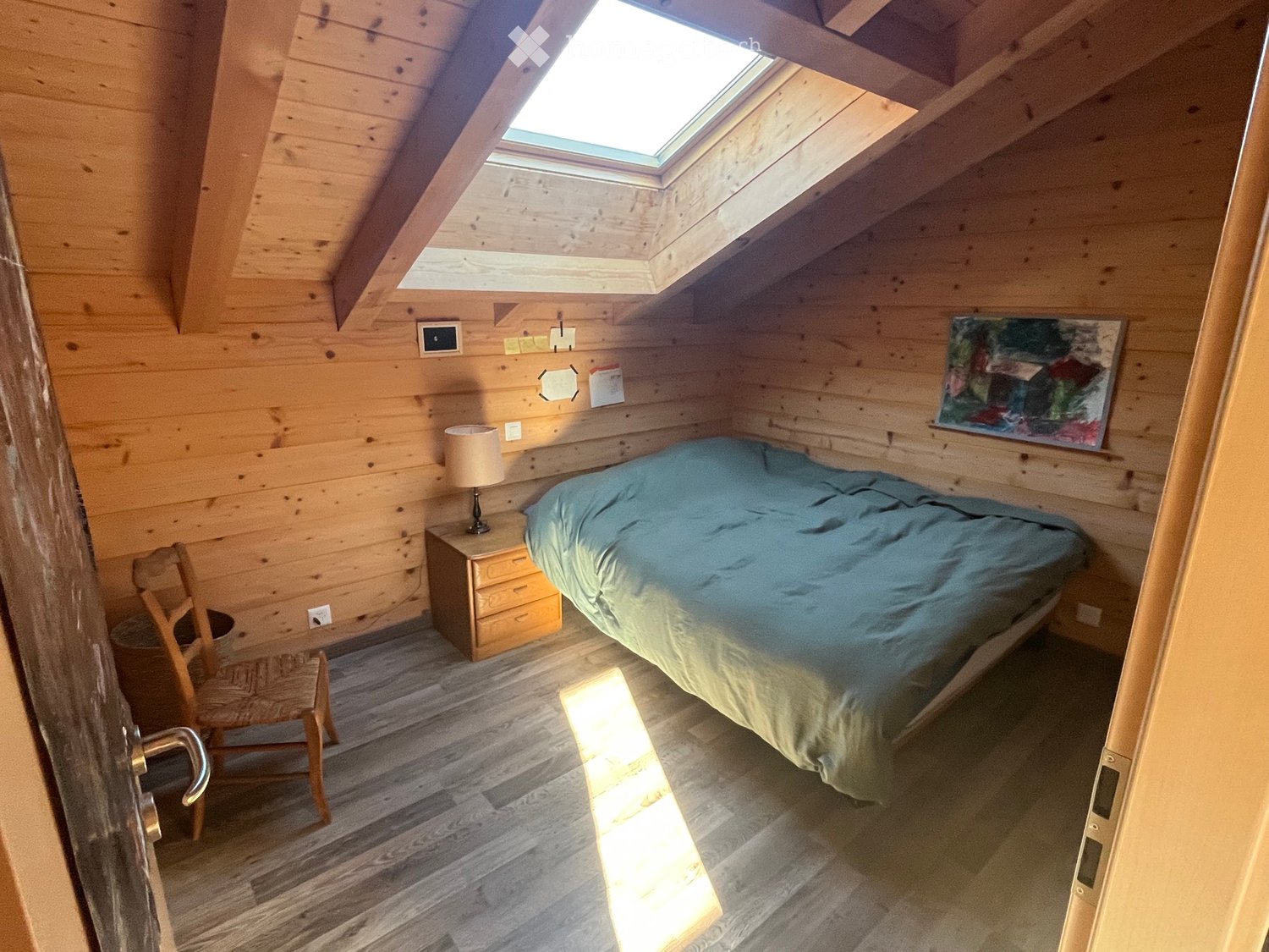 1 room single room