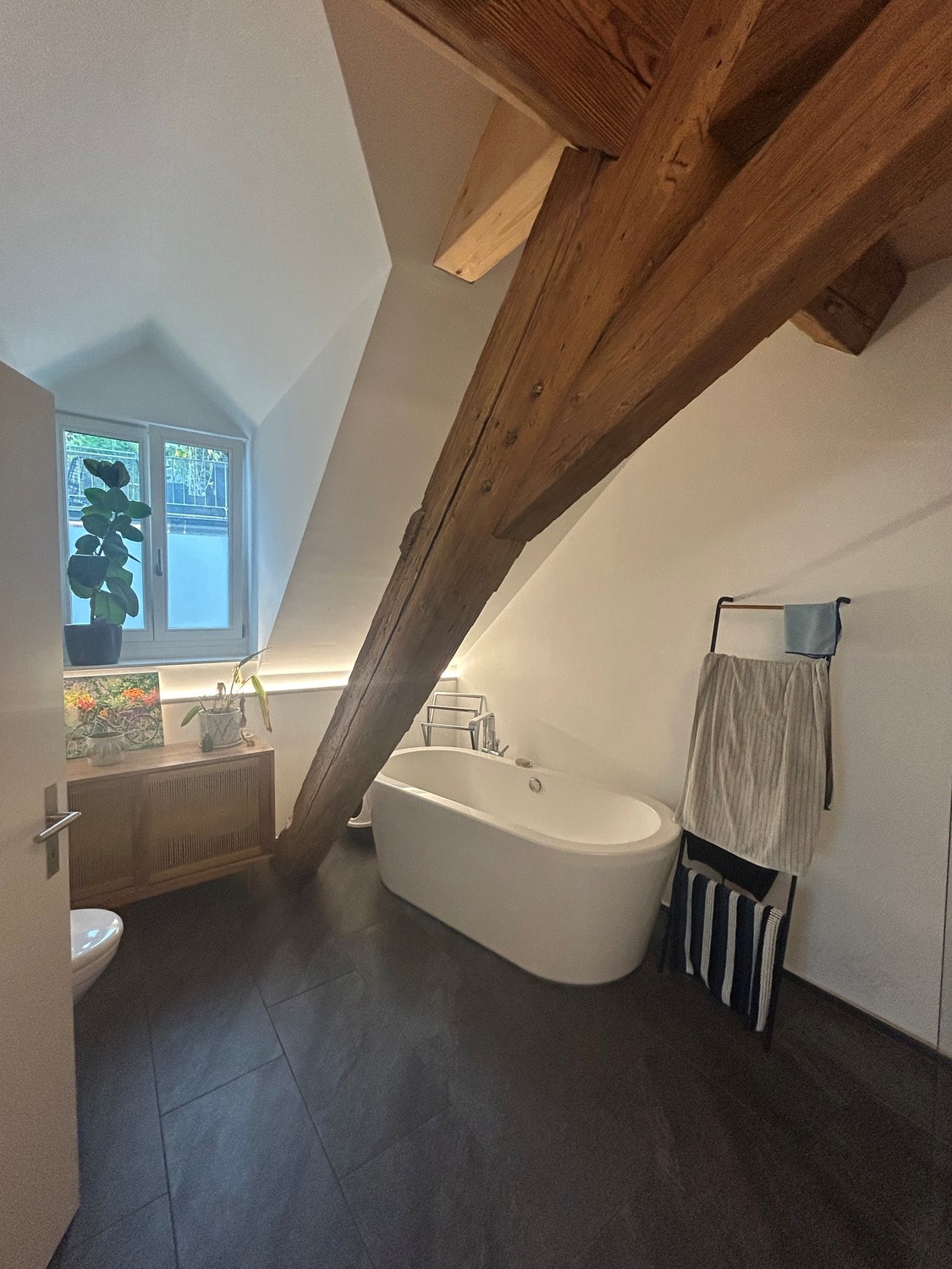 2 ½ rooms roof flat, Foto 4 von 10