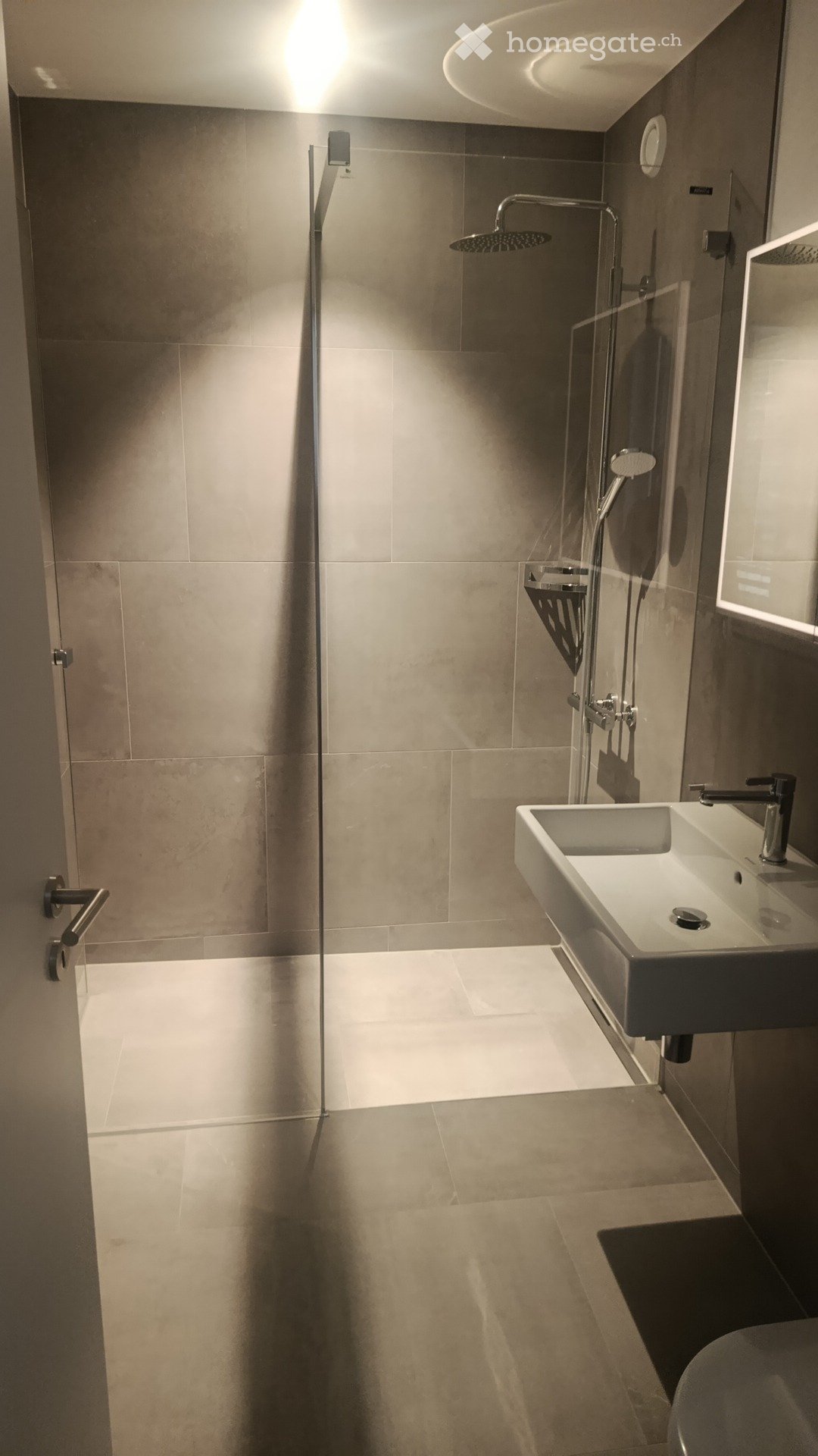 1 room single room