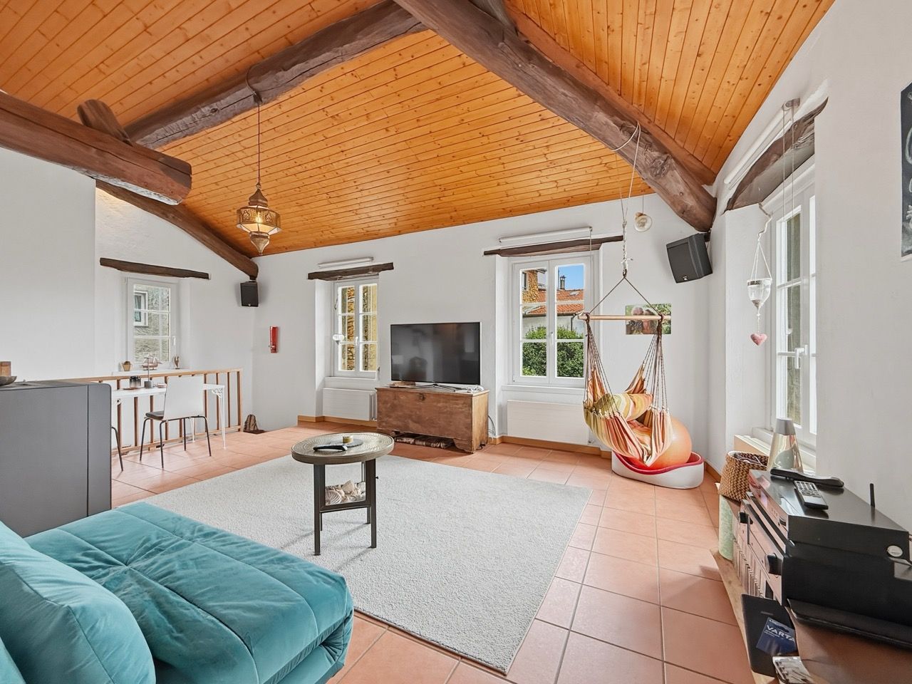 6 rooms single house