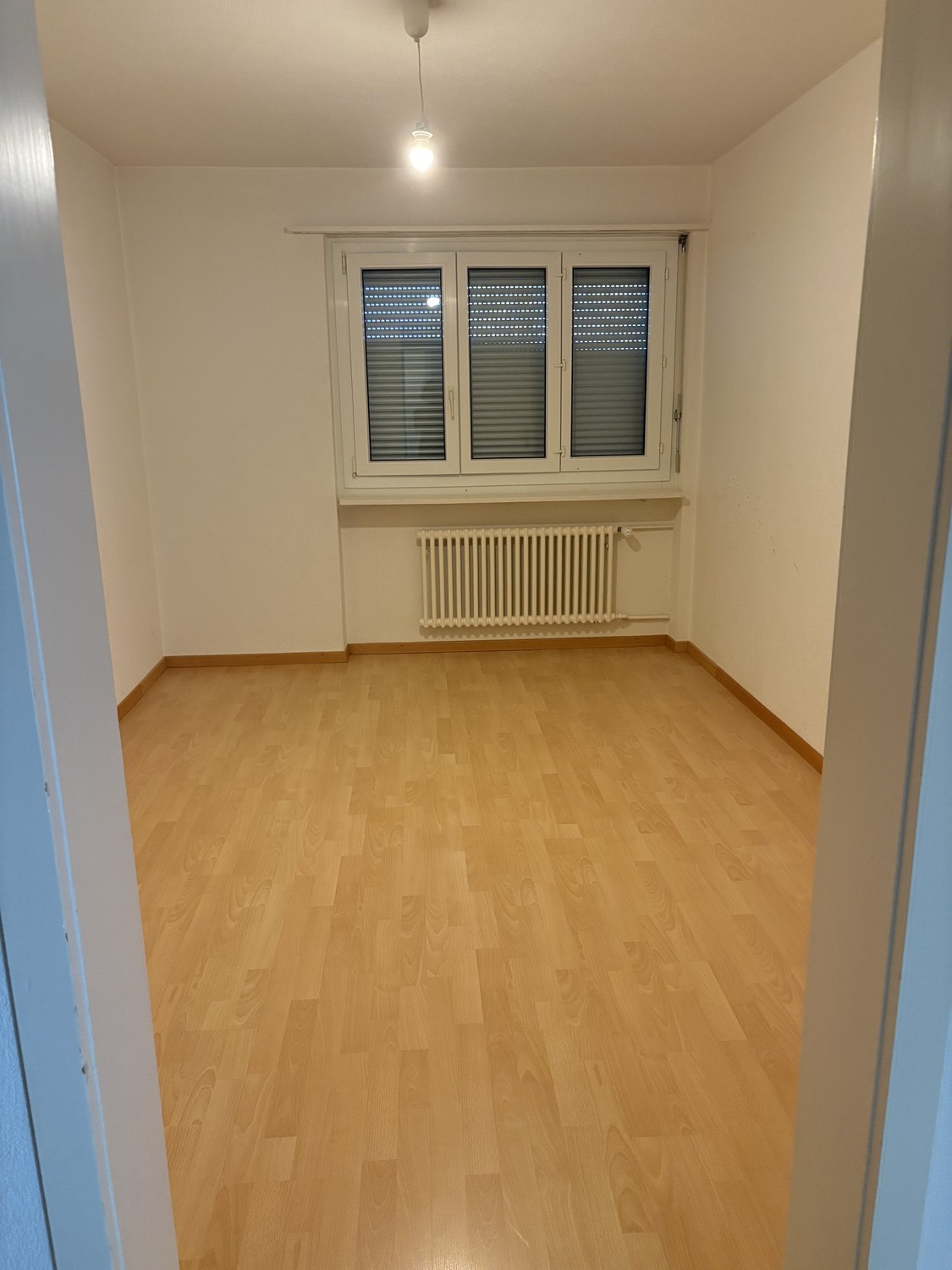 5 rooms apartment