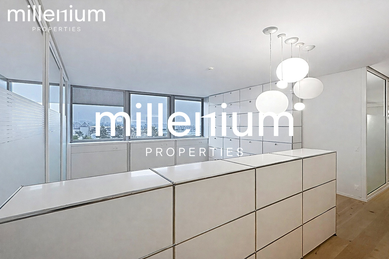 265m² Büro, Foto 1 von 9