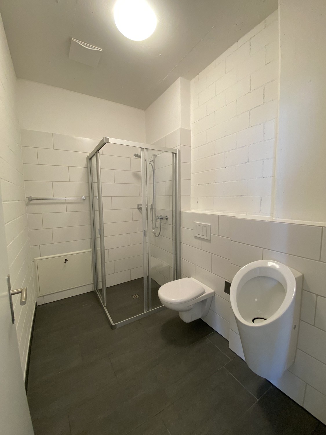 166m² commercial