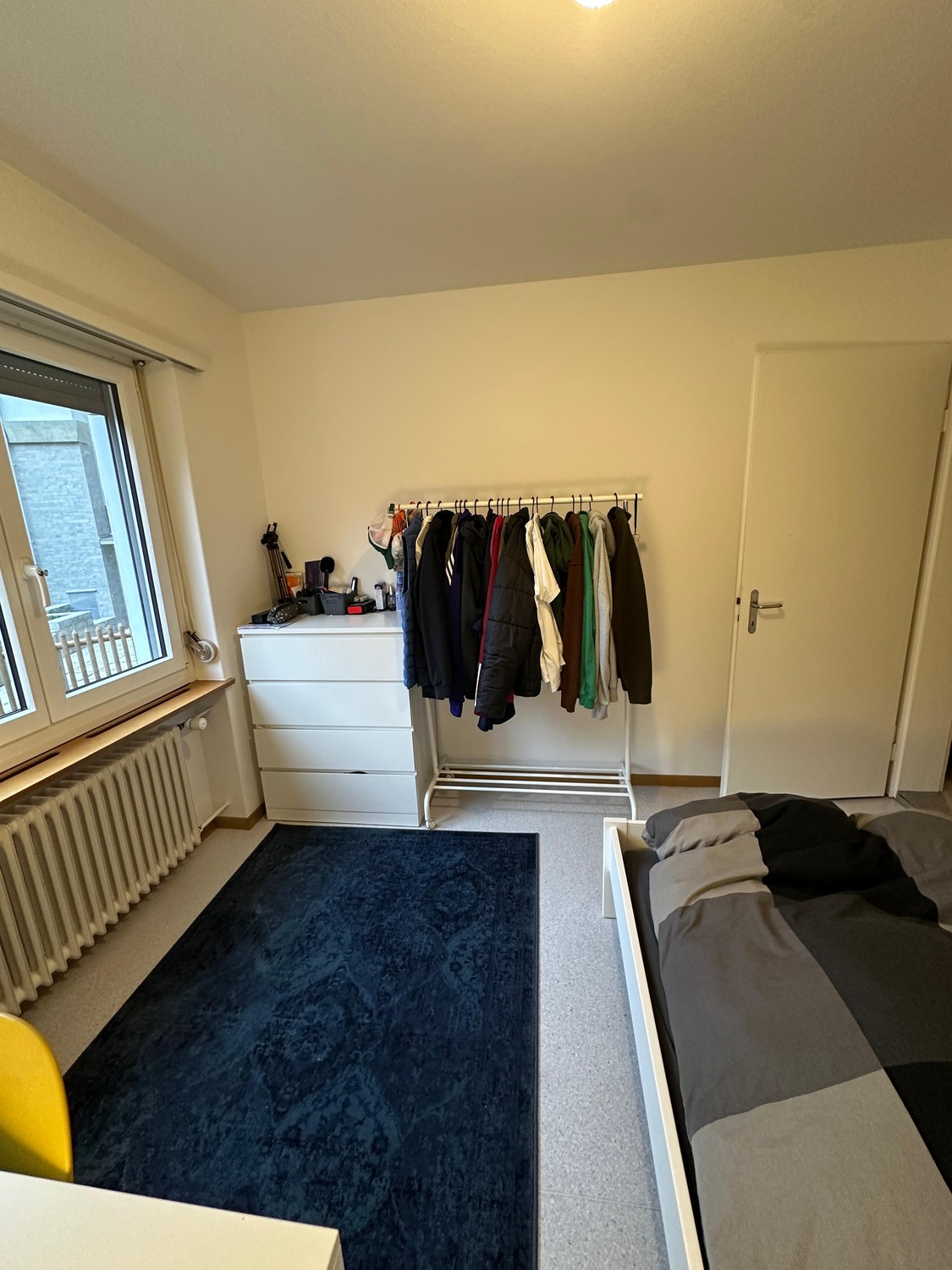 Chambre dans un appartement partagé
