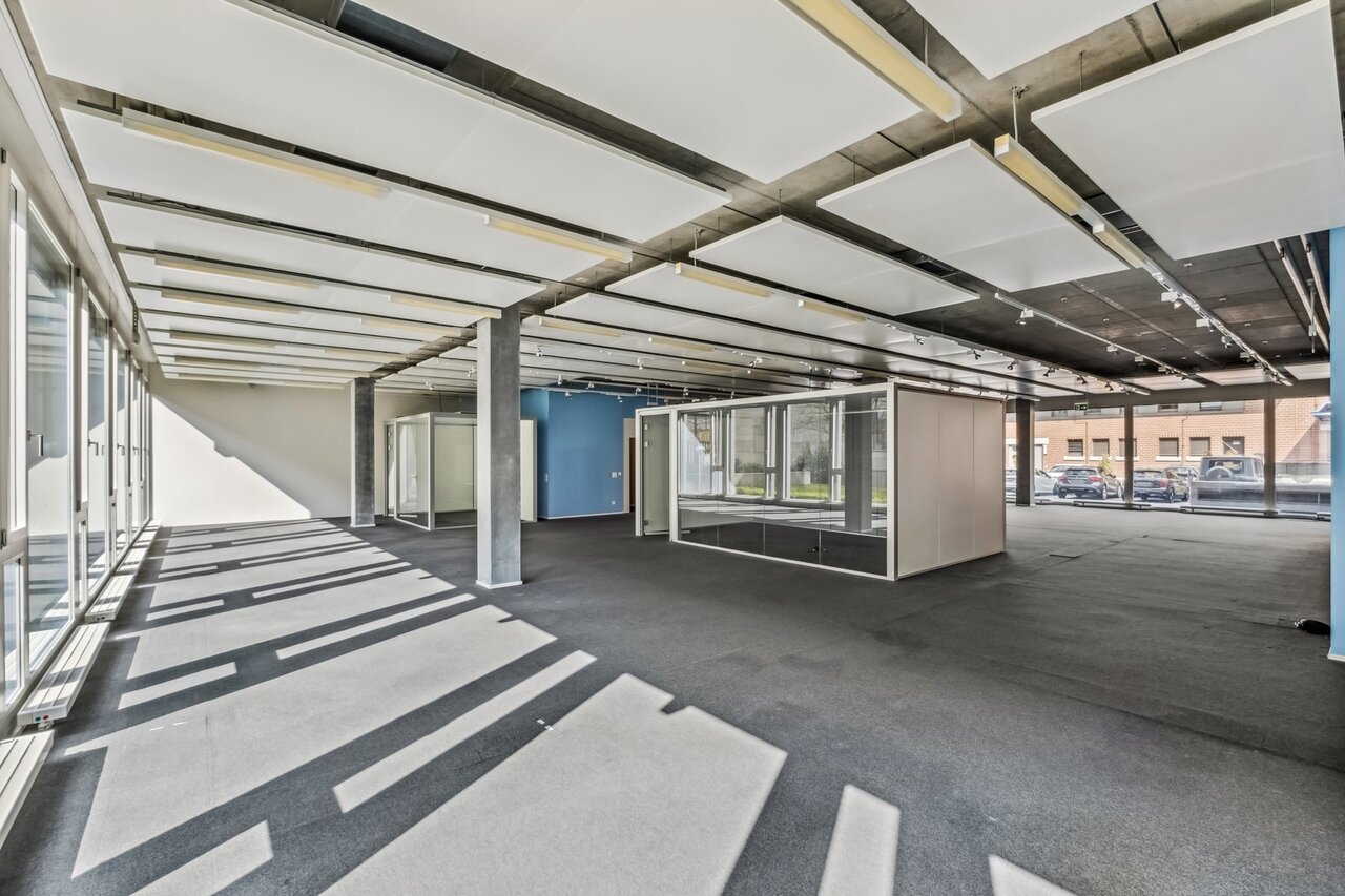 426m² office, Foto 2 von 7