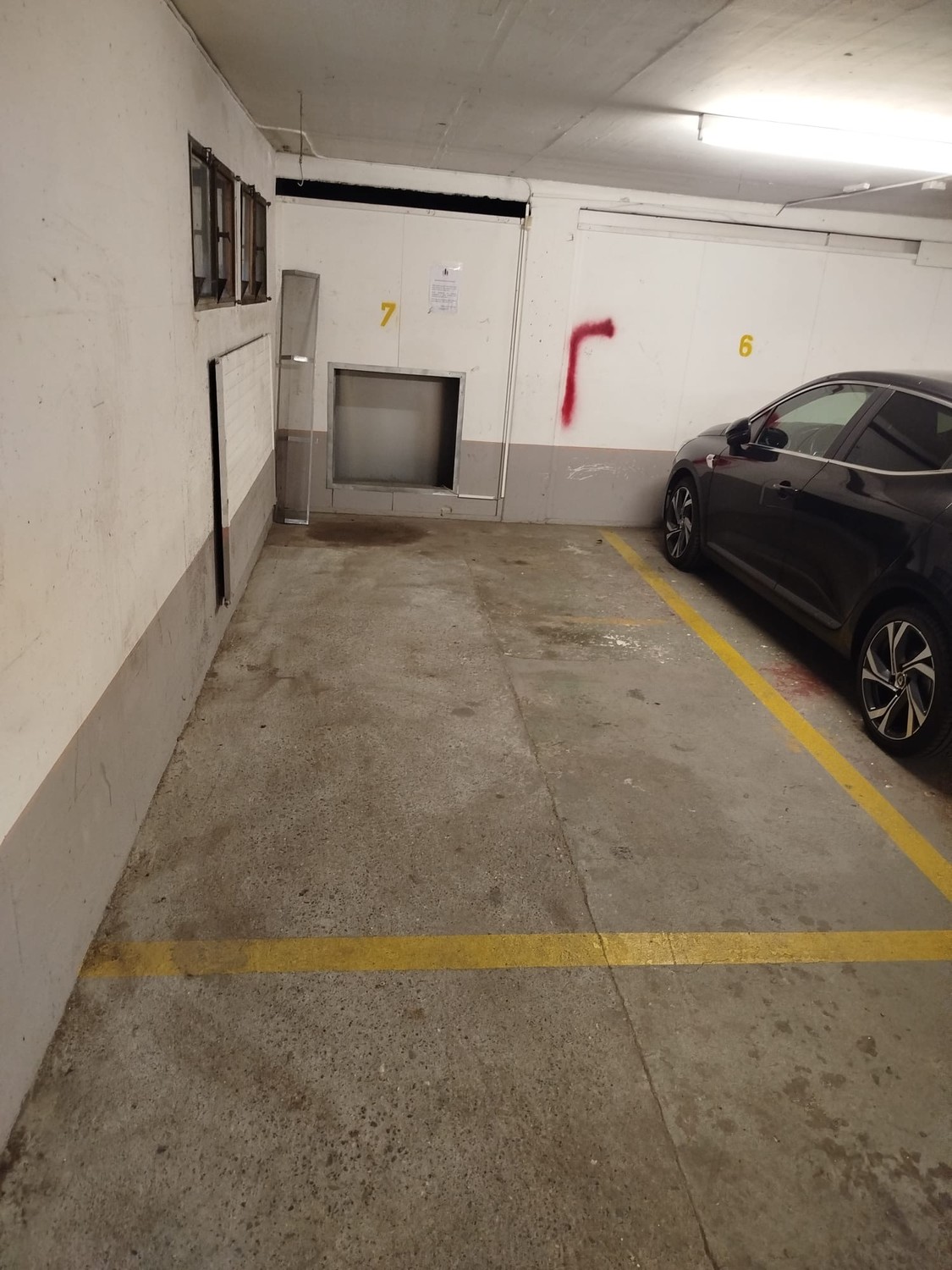 Underground slot